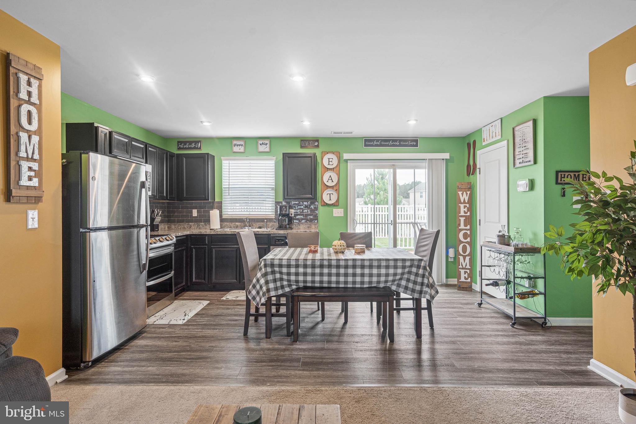 YORKSHIRE ESTATES - Residential