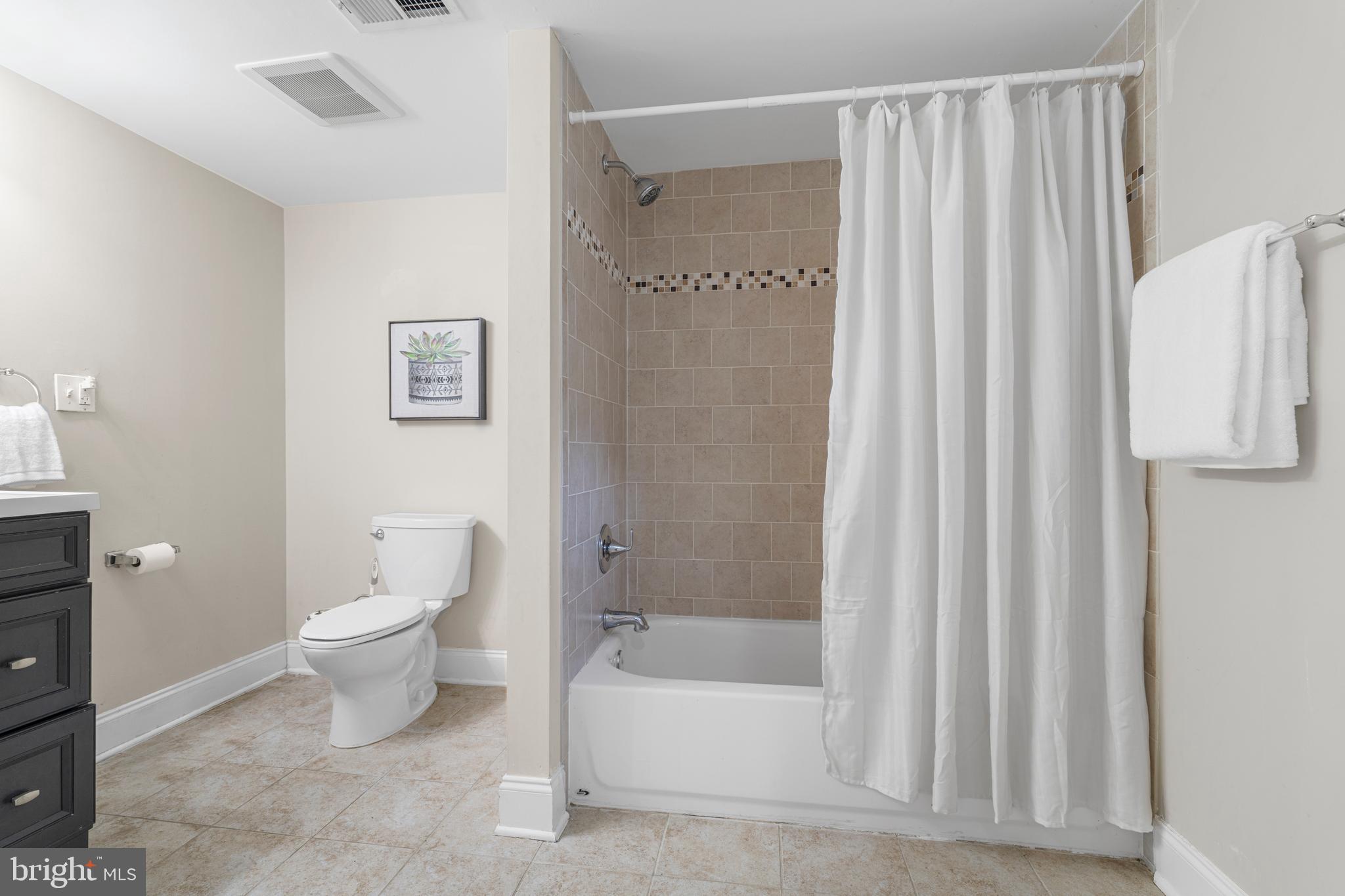 HAVERFORD - Residential