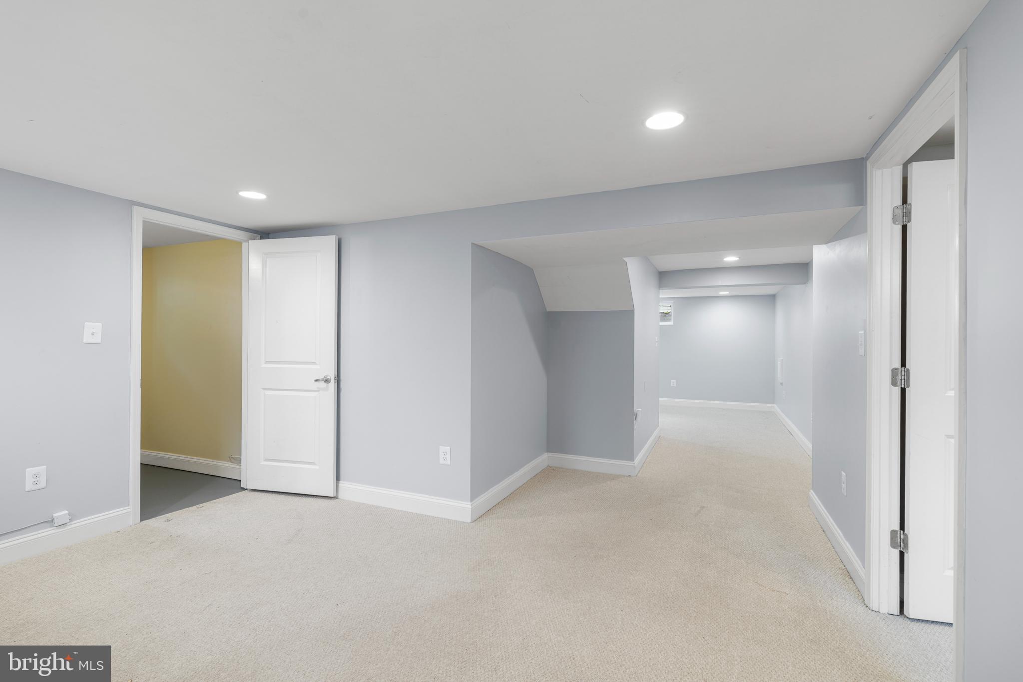 HAVERFORD - Residential