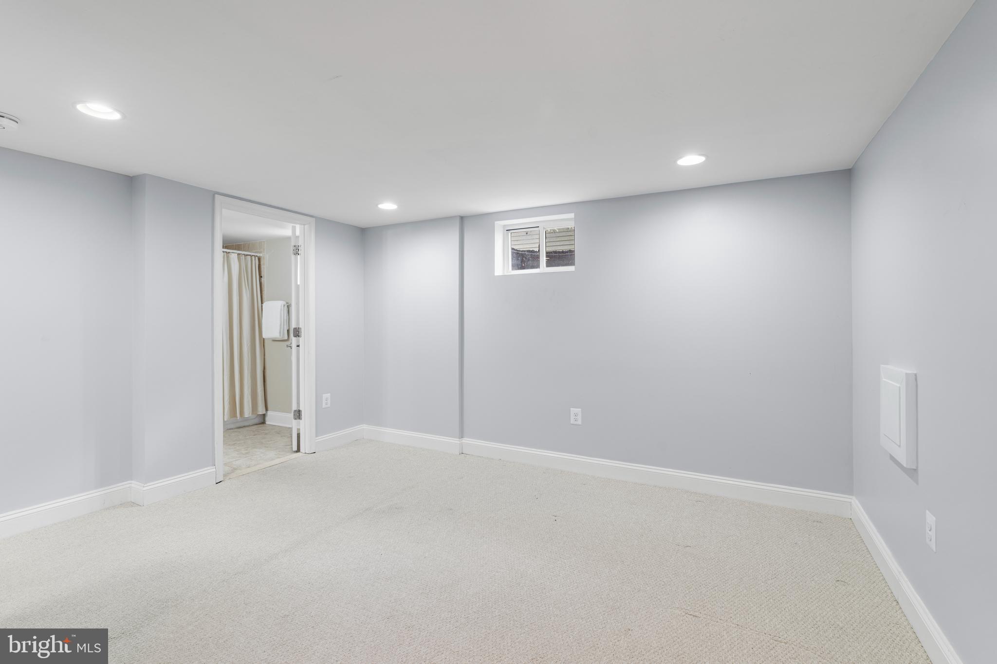 HAVERFORD - Residential