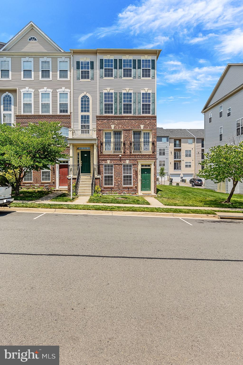 POWELLS RUN VILLAGE - Residential