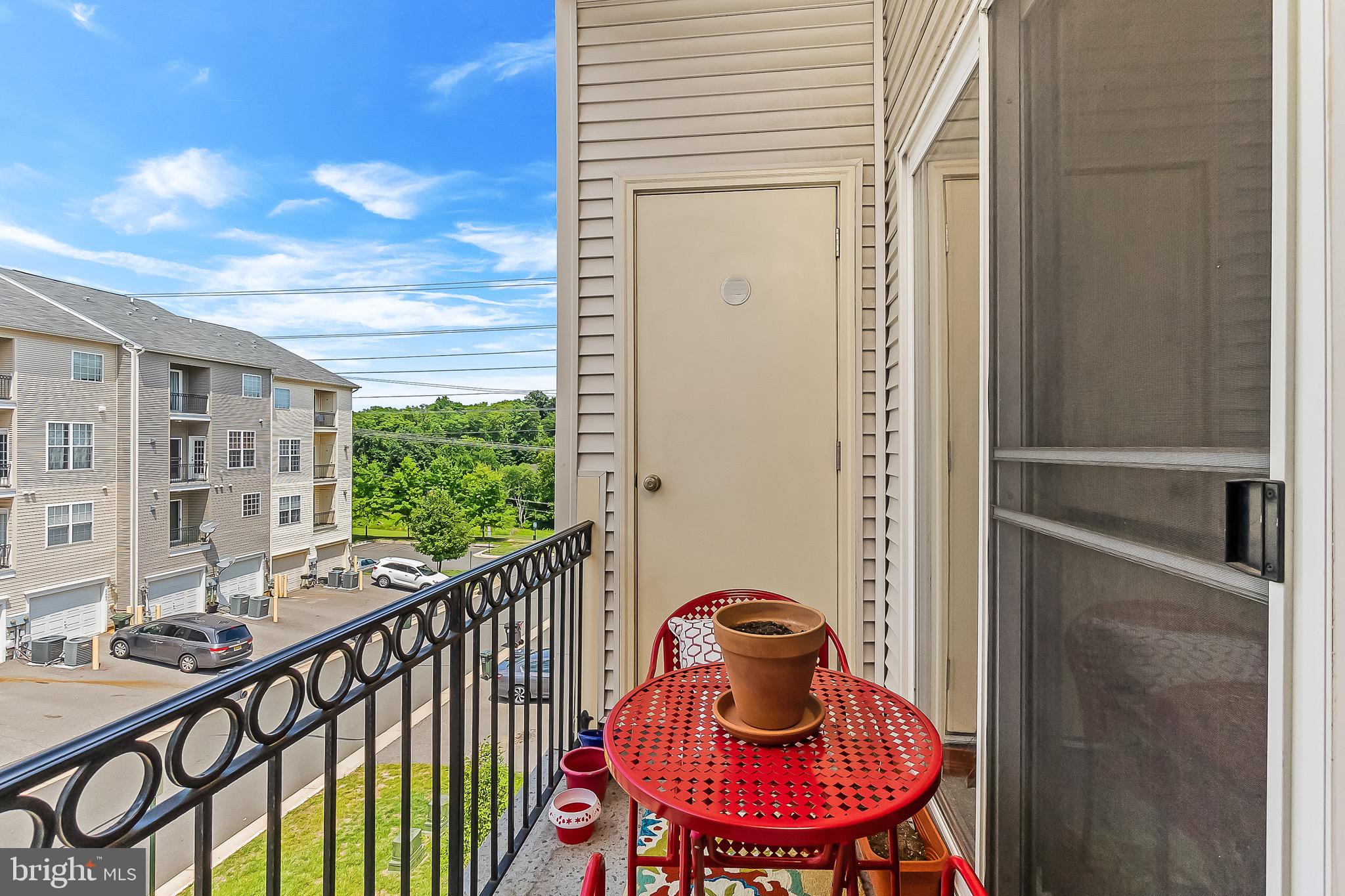 POWELLS RUN VILLAGE - Residential