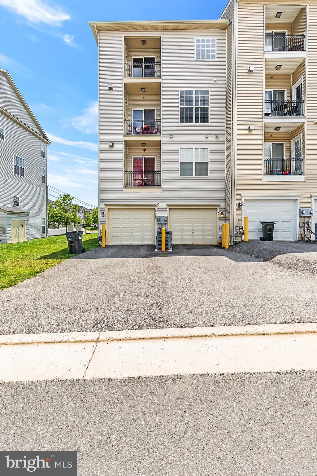 POWELLS RUN VILLAGE - Residential