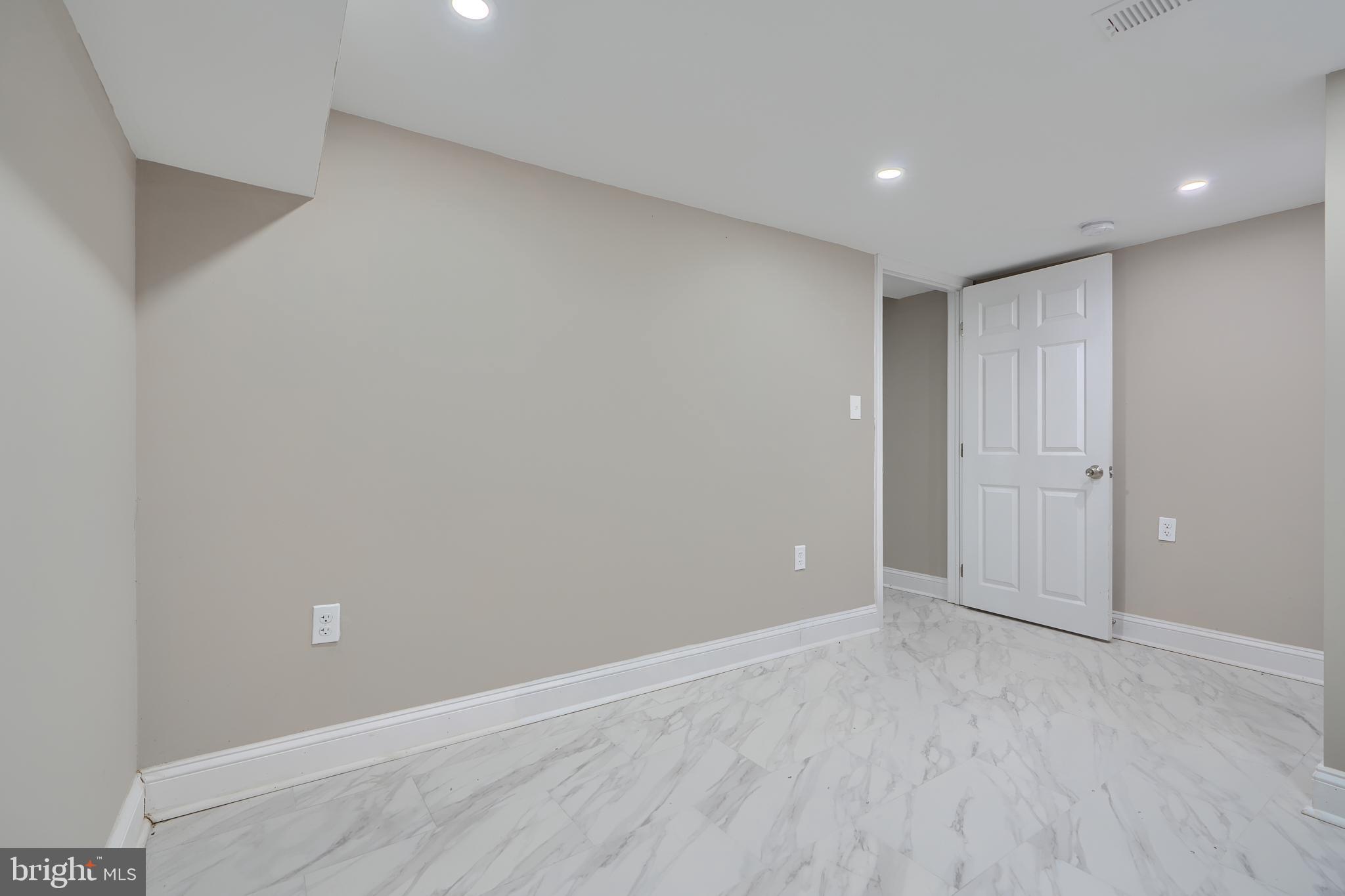 DRUID HEIGHTS - Residential