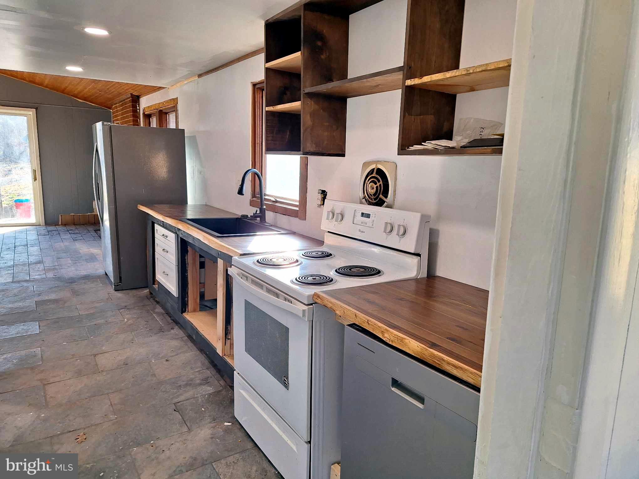 SHENANDOAH  SHORES - Residential