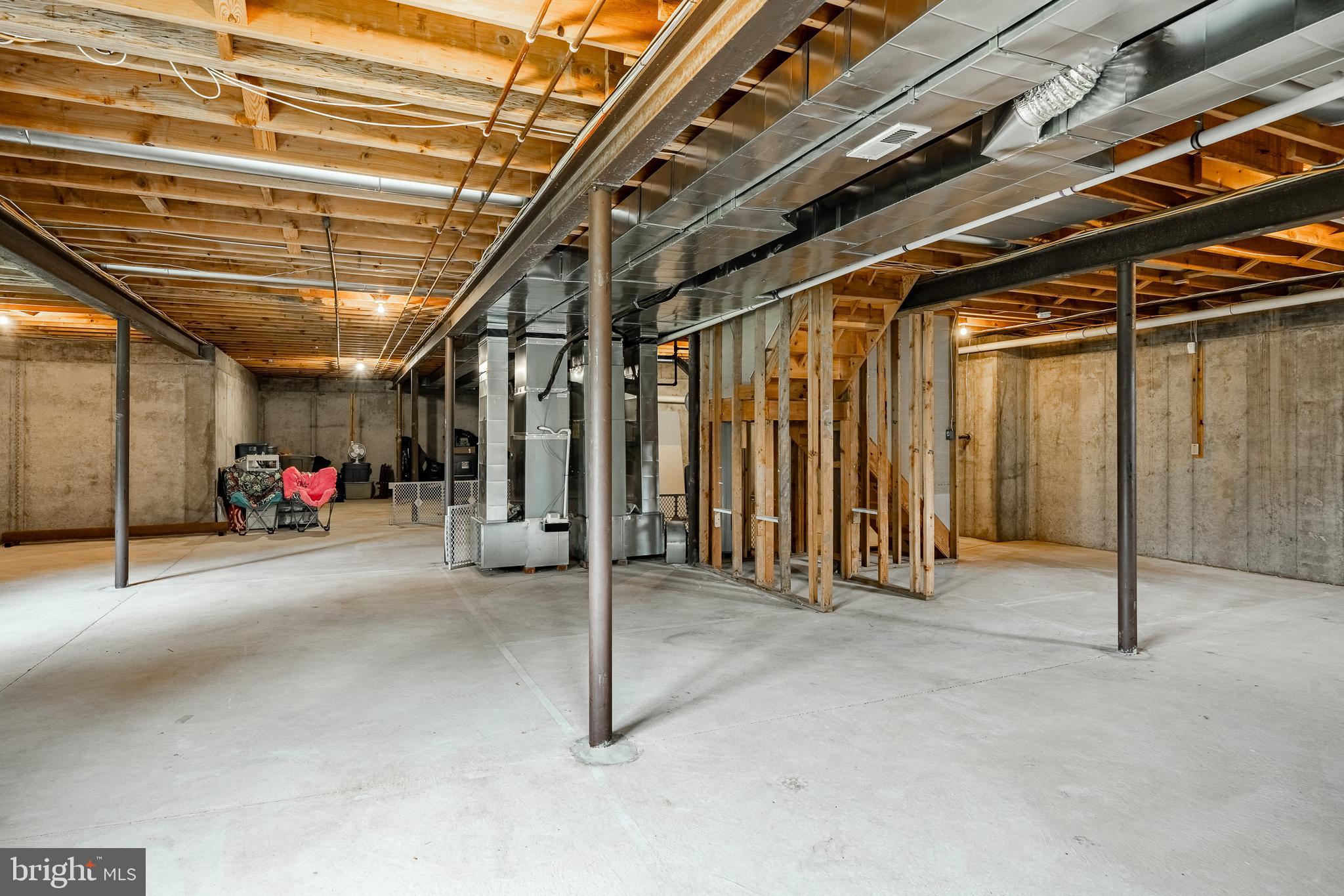 HEATHER LEA - Residential