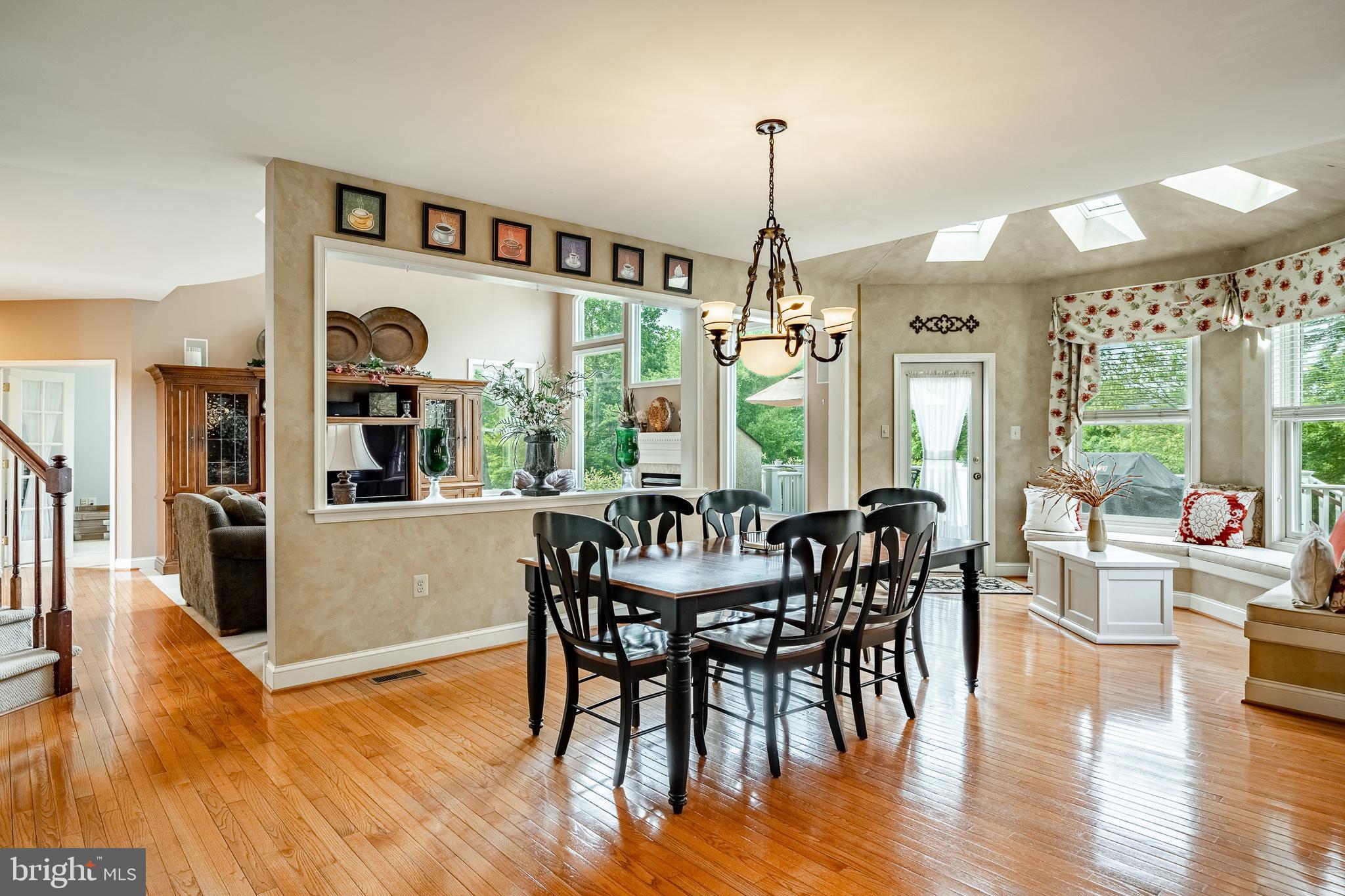 HEATHER LEA - Residential