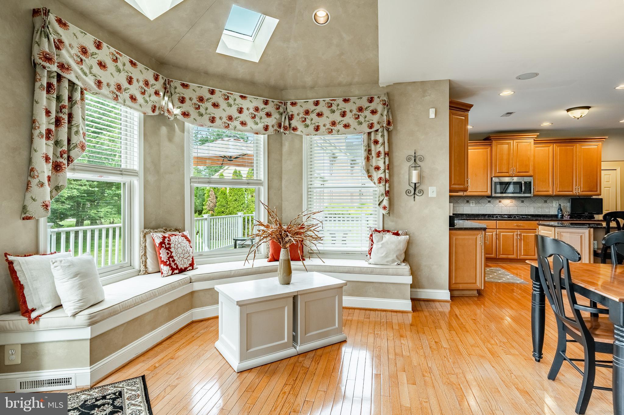 HEATHER LEA - Residential