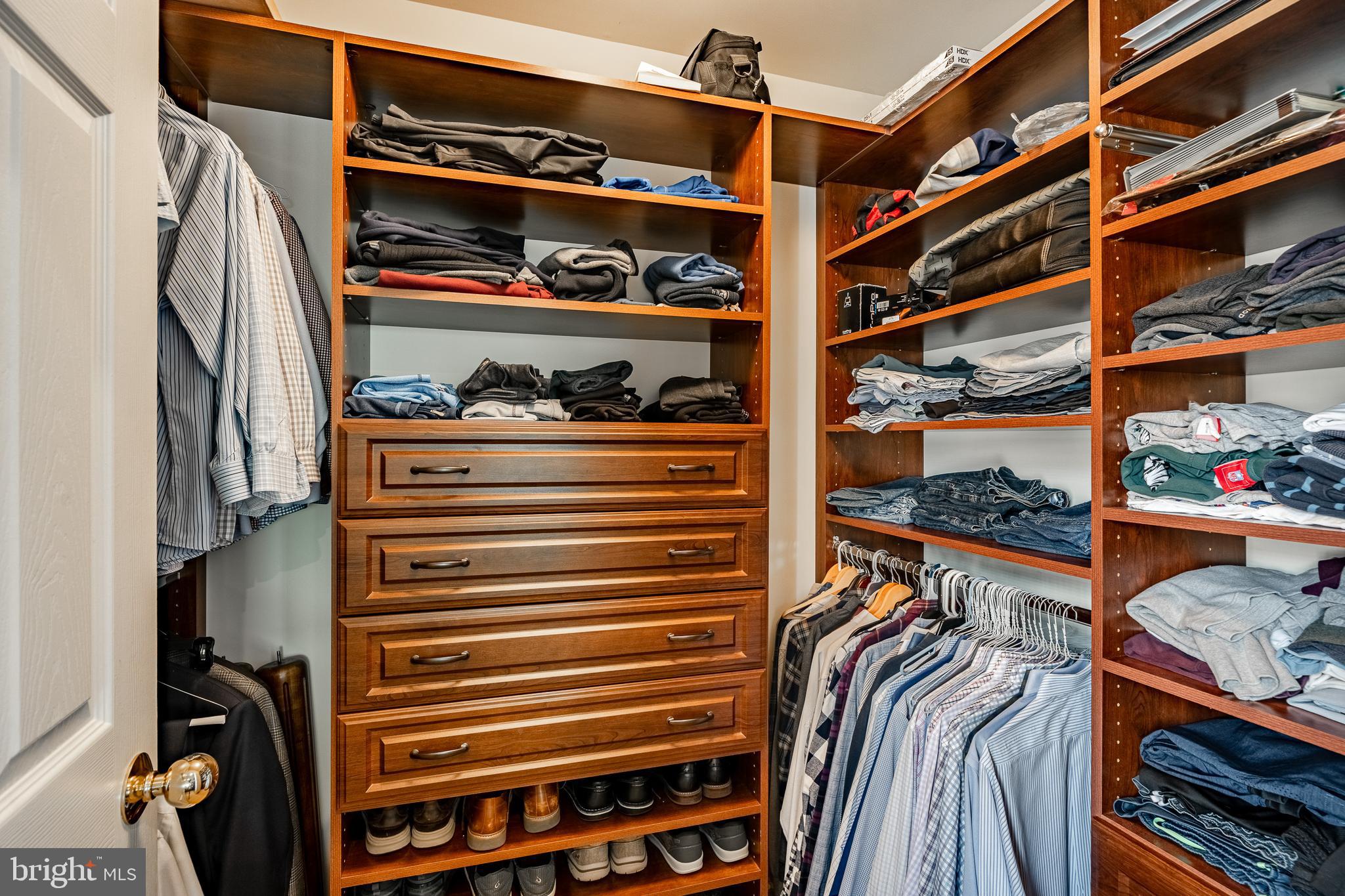 HEATHER LEA - Residential