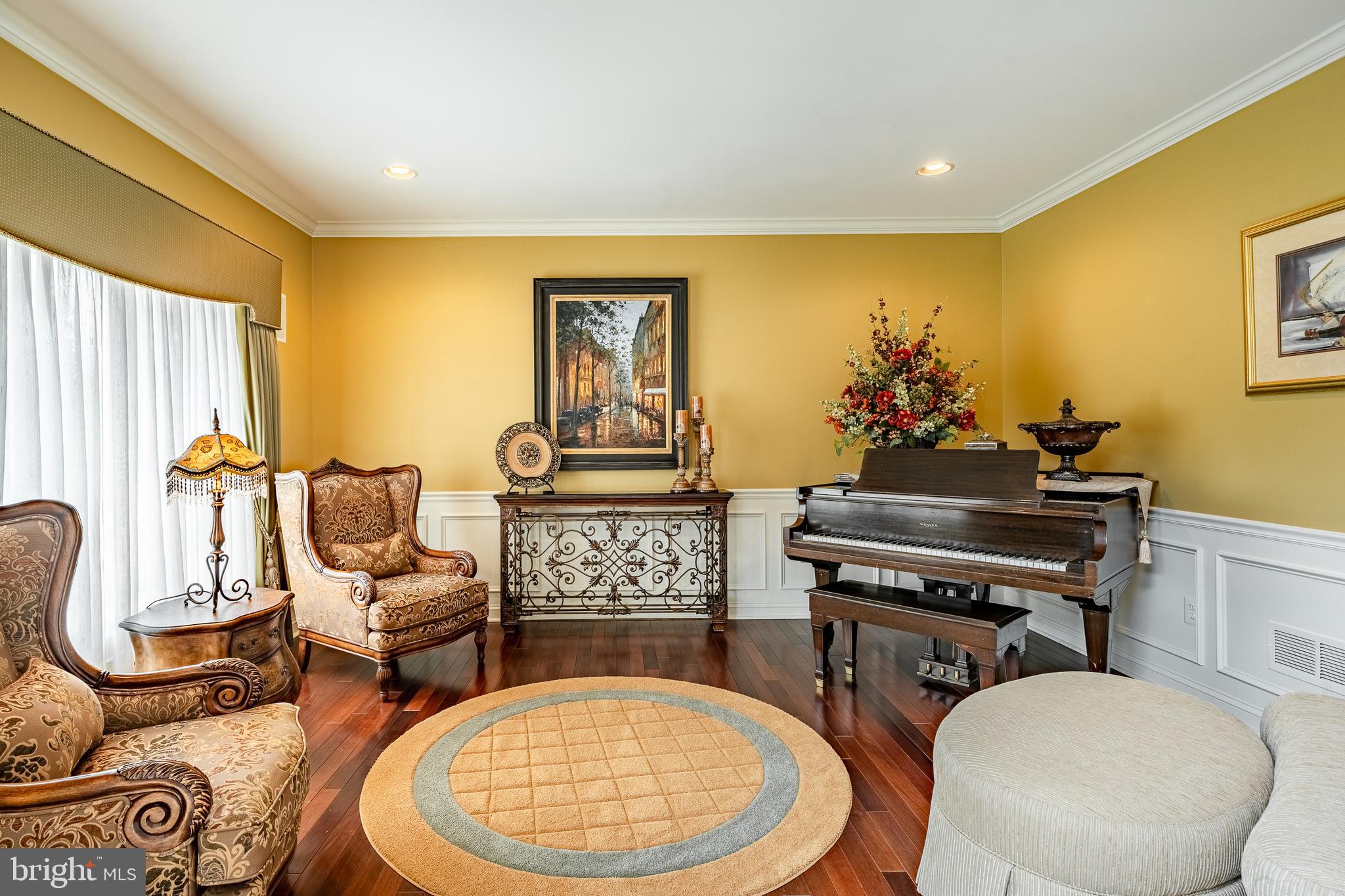 HEATHER LEA - Residential