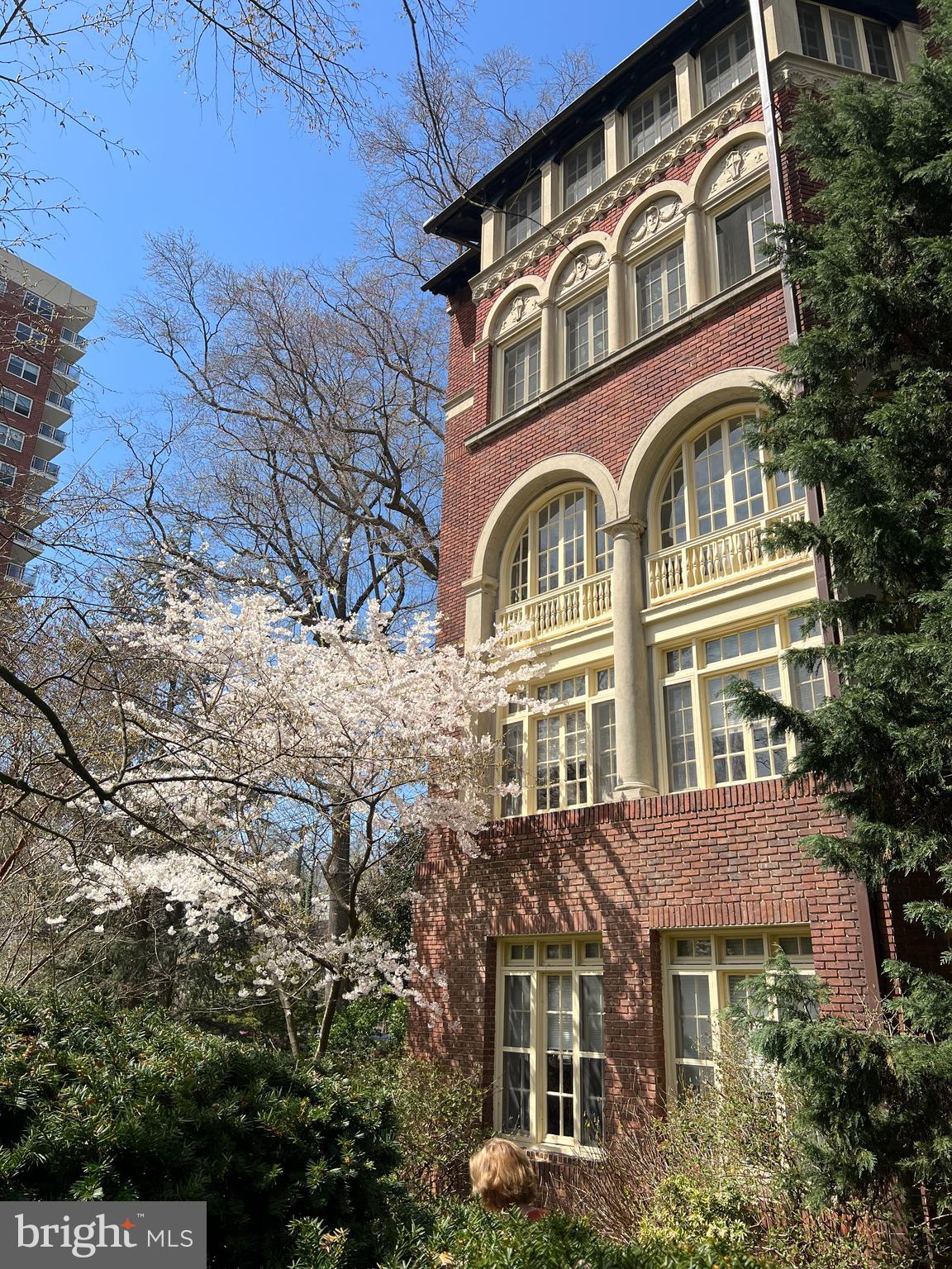 TUSCANY-CANTERBURY - Residential