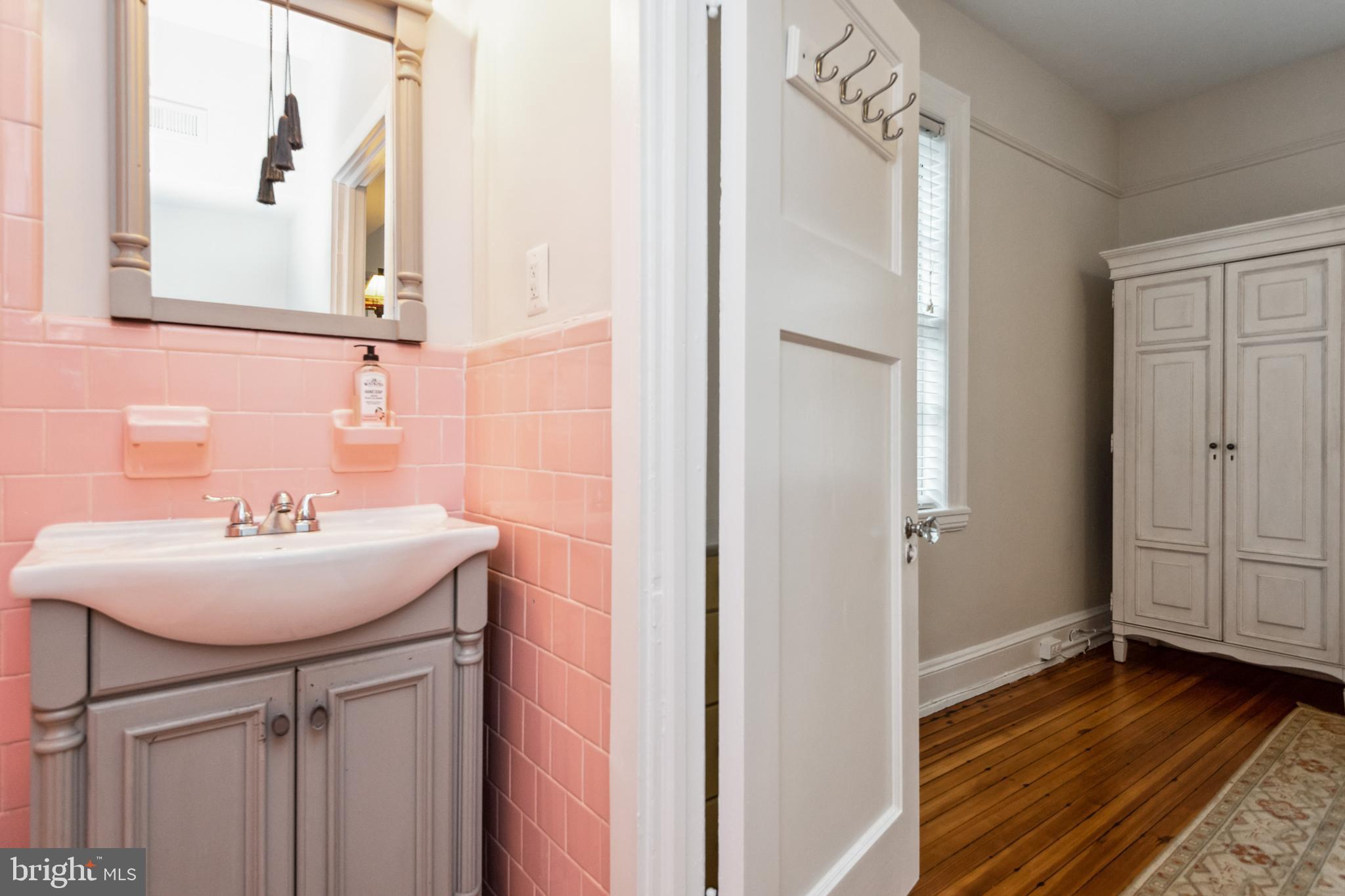 TUSCANY-CANTERBURY - Residential