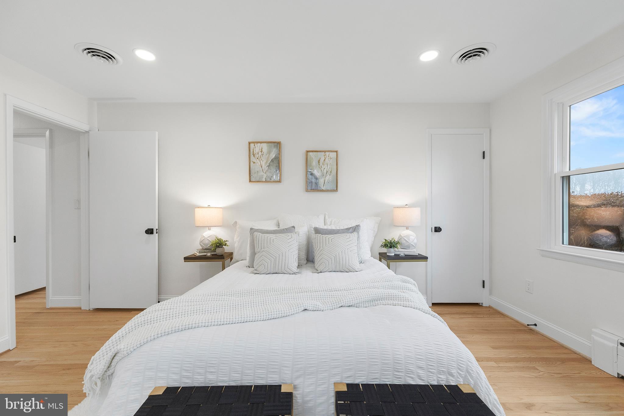 BALDWIN HILLS - Residential