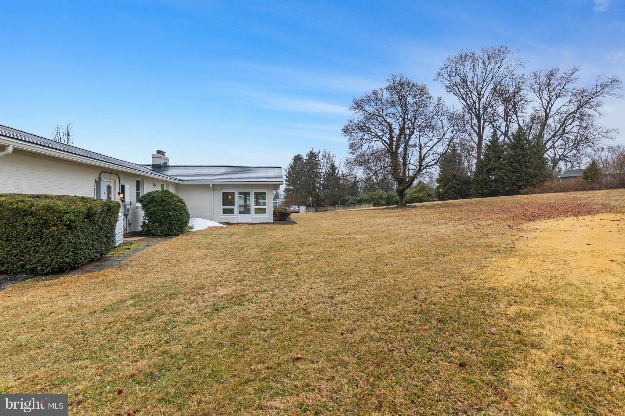 BALDWIN HILLS - Residential