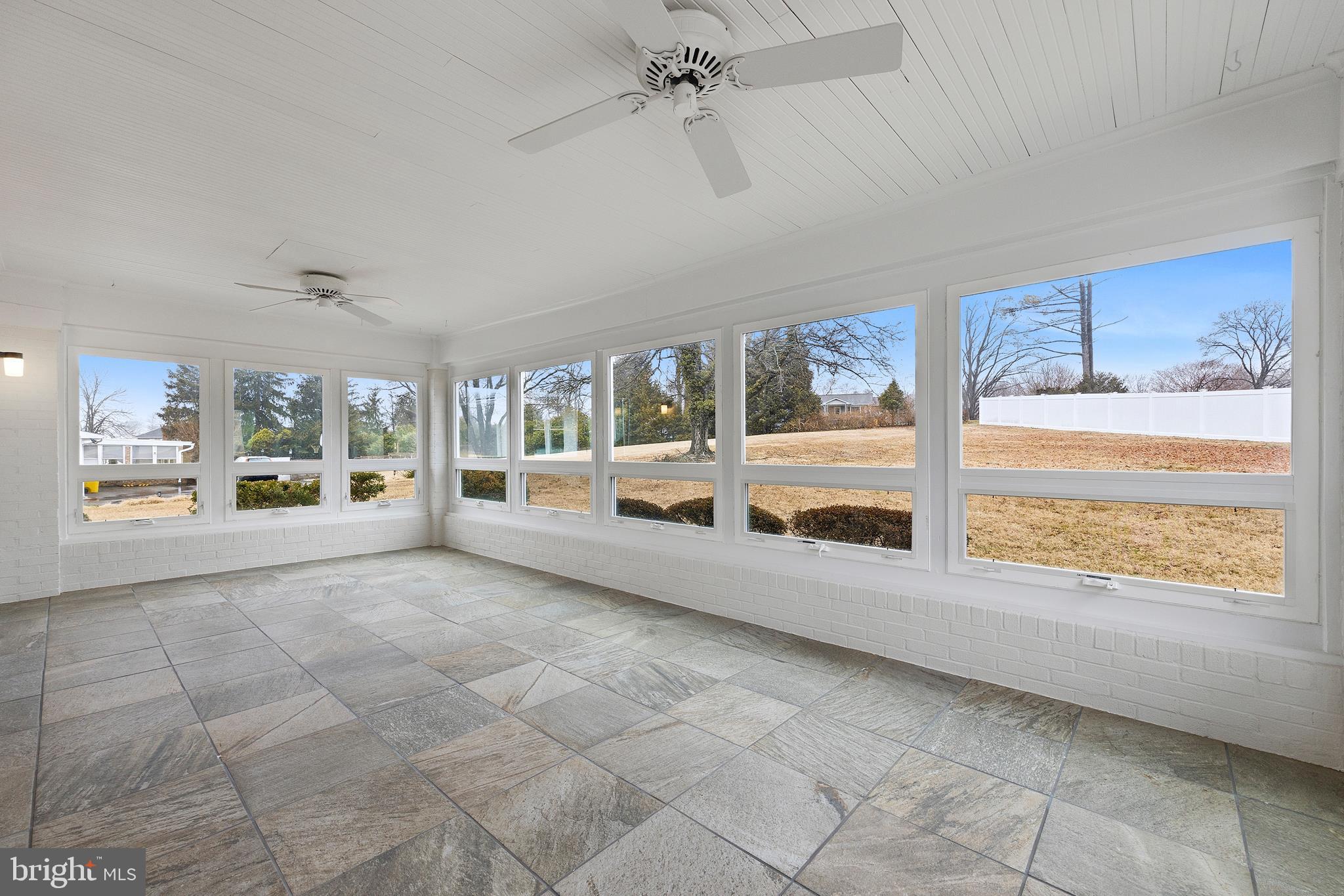 BALDWIN HILLS - Residential