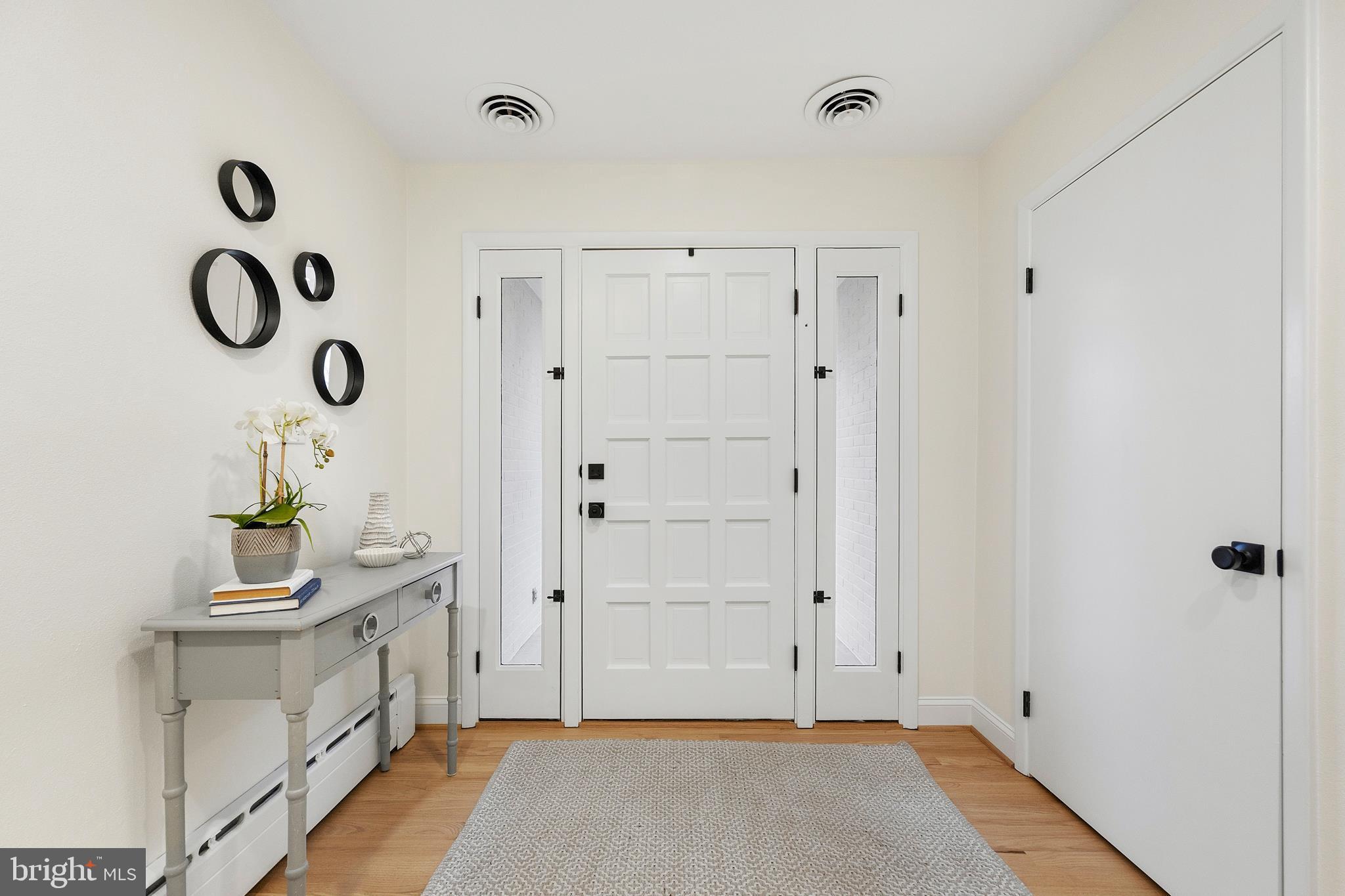 BALDWIN HILLS - Residential