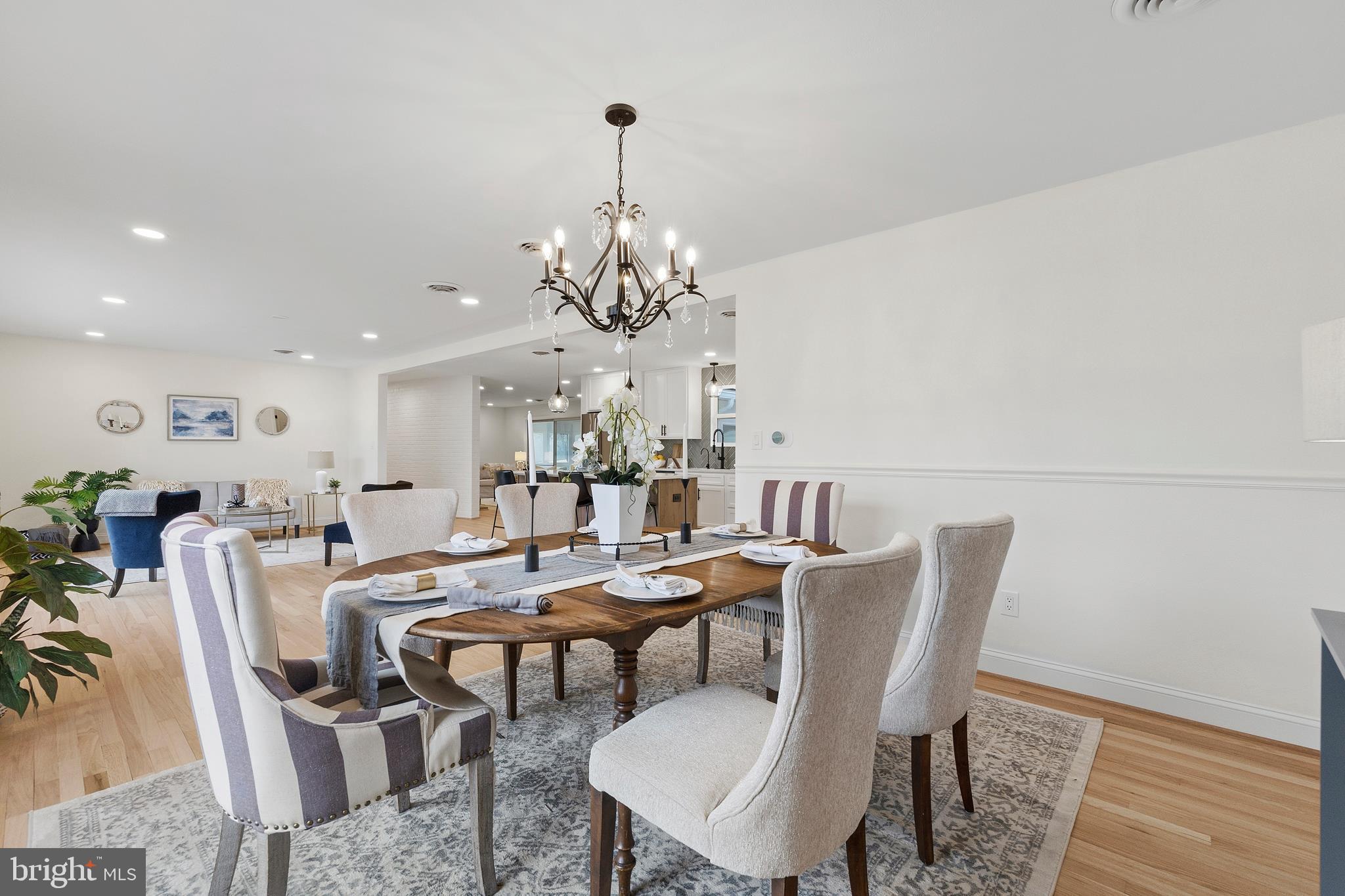 BALDWIN HILLS - Residential