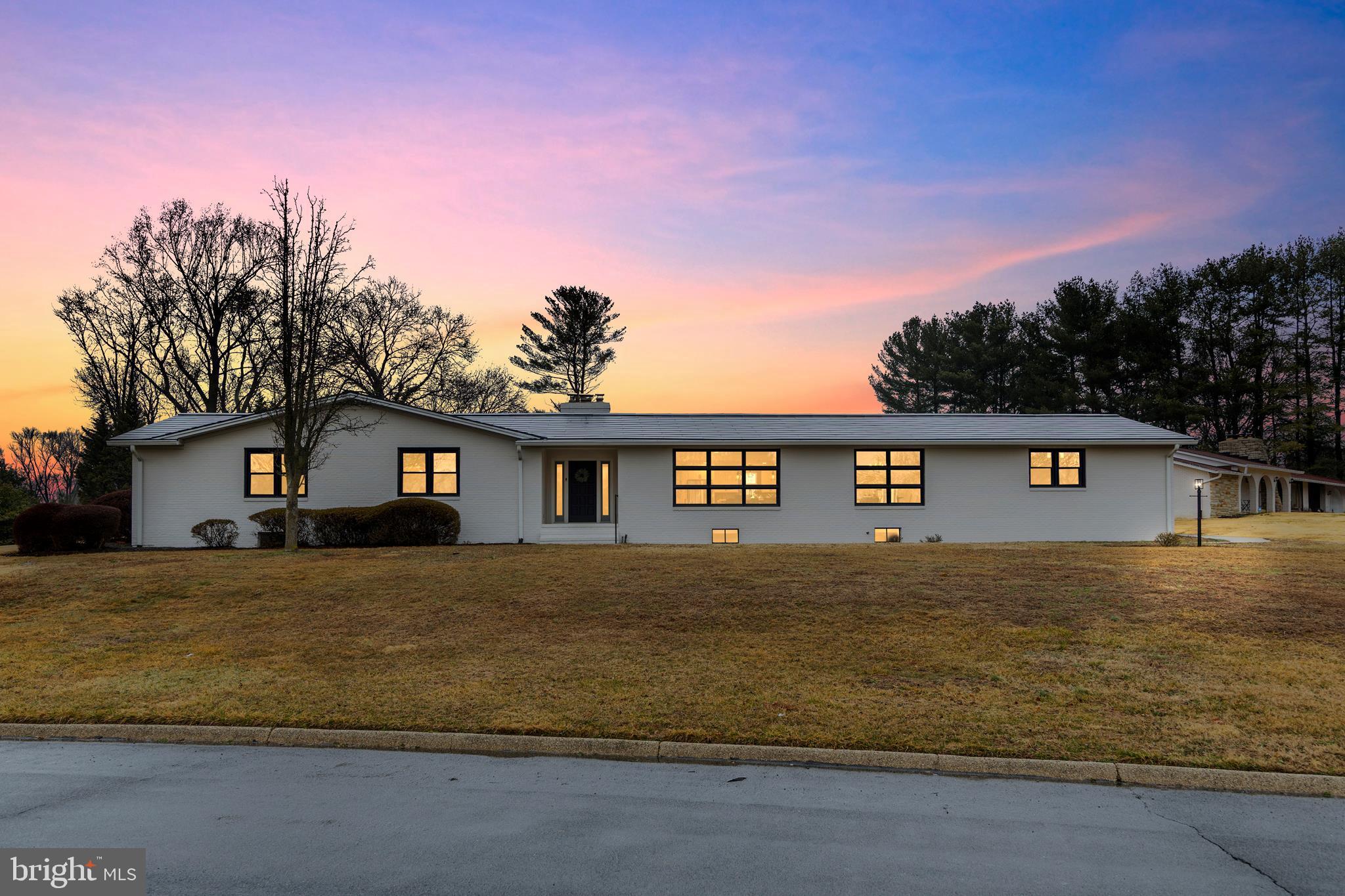 BALDWIN HILLS - Residential