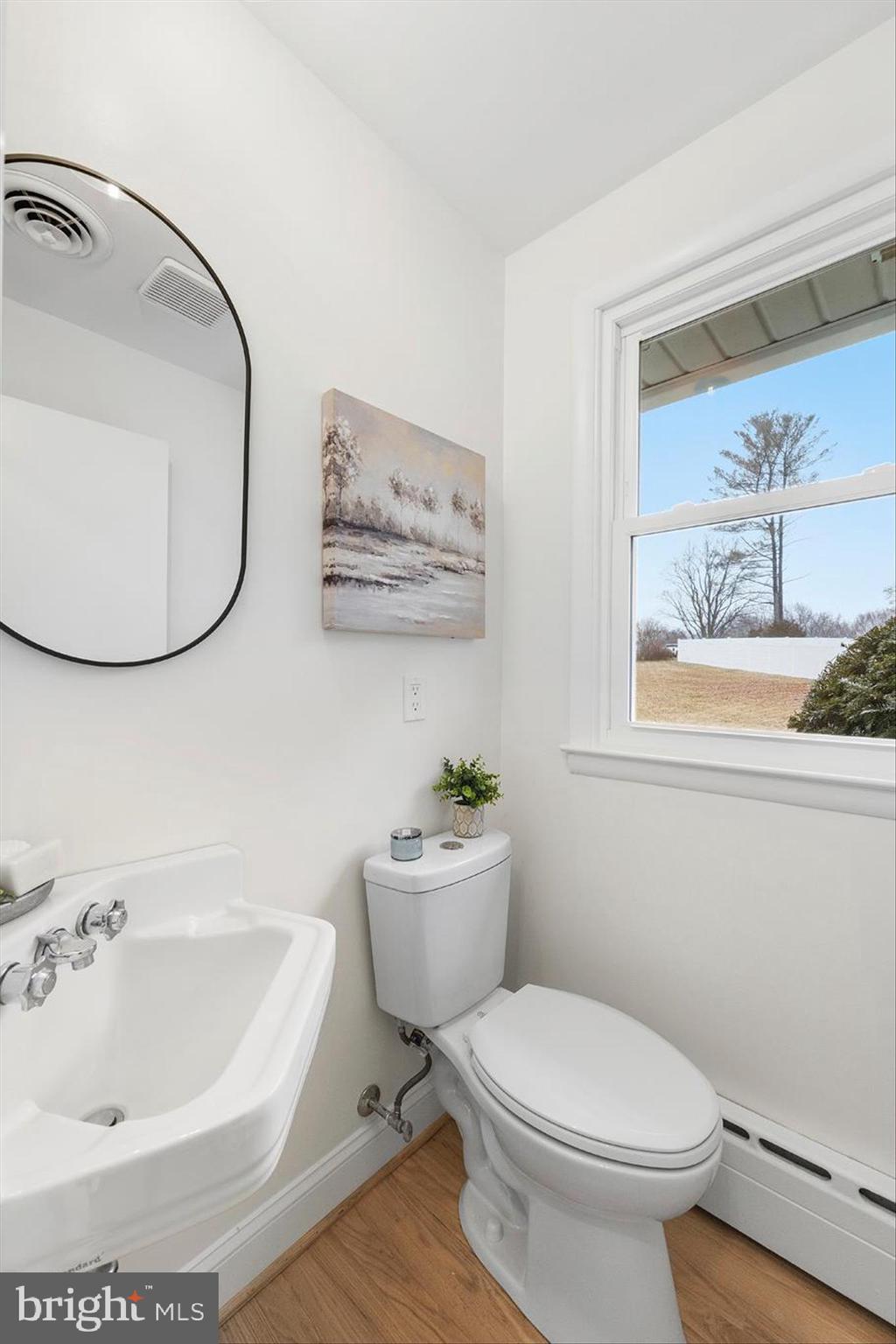 BALDWIN HILLS - Residential