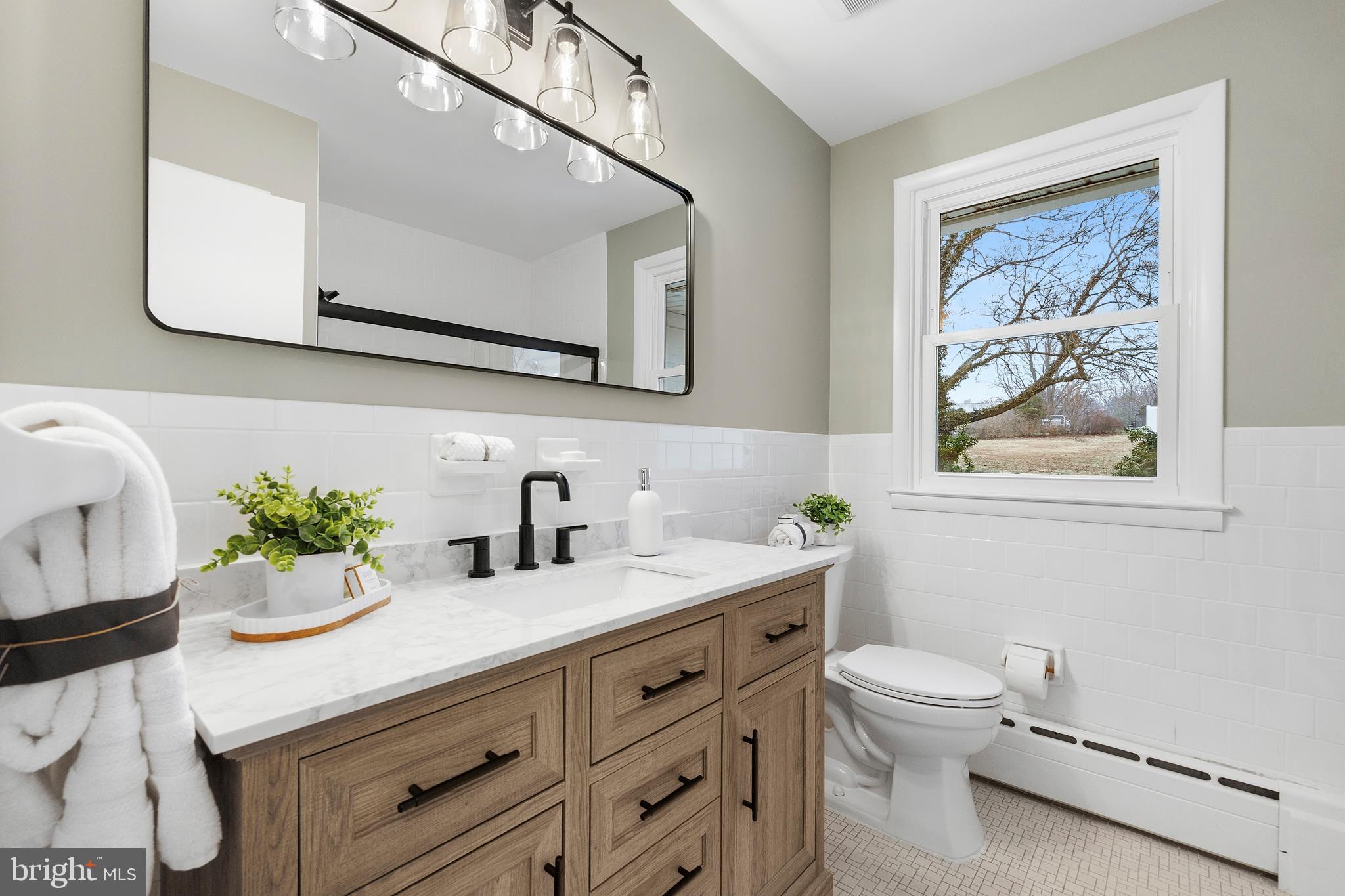 BALDWIN HILLS - Residential