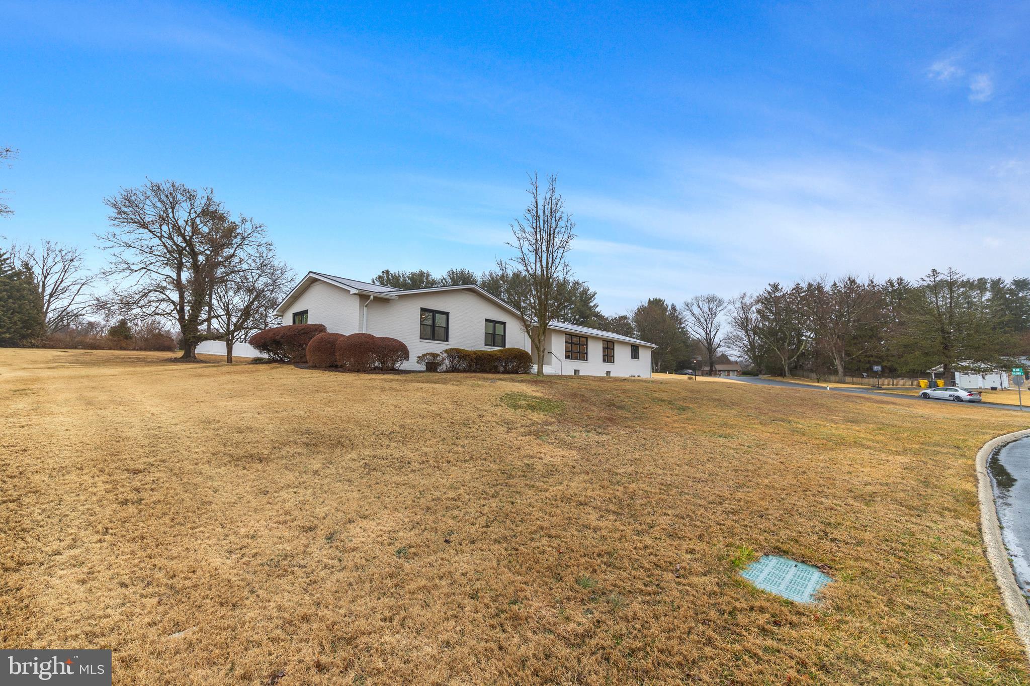 BALDWIN HILLS - Residential