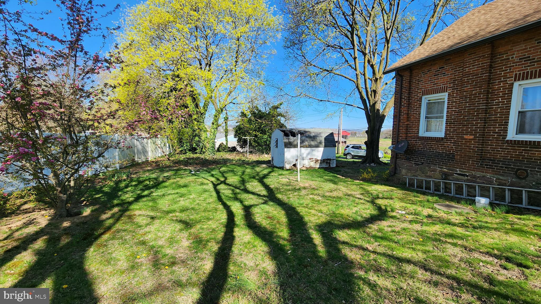 EAST MANCHESTER - Residential