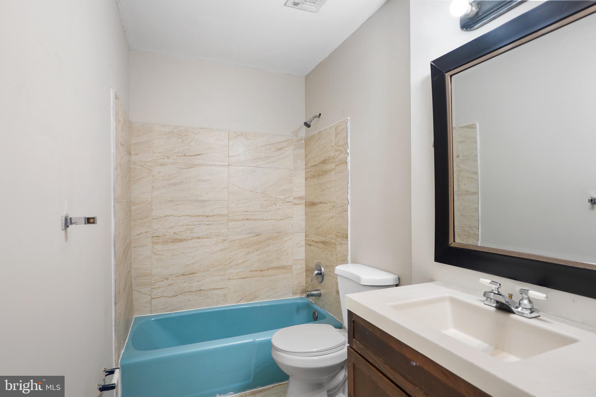 LAKE RIDGE - Residential Lease