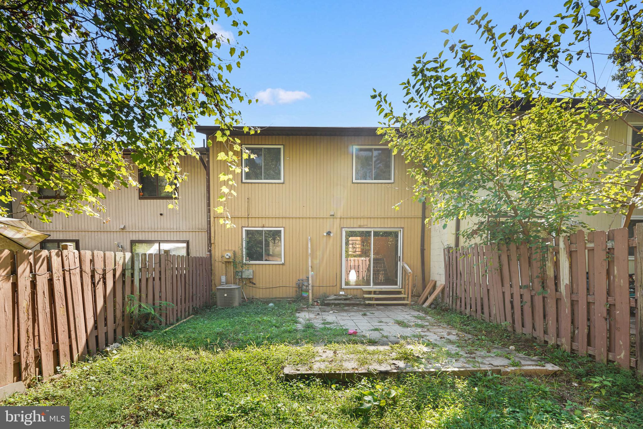 LAKE RIDGE - Residential Lease