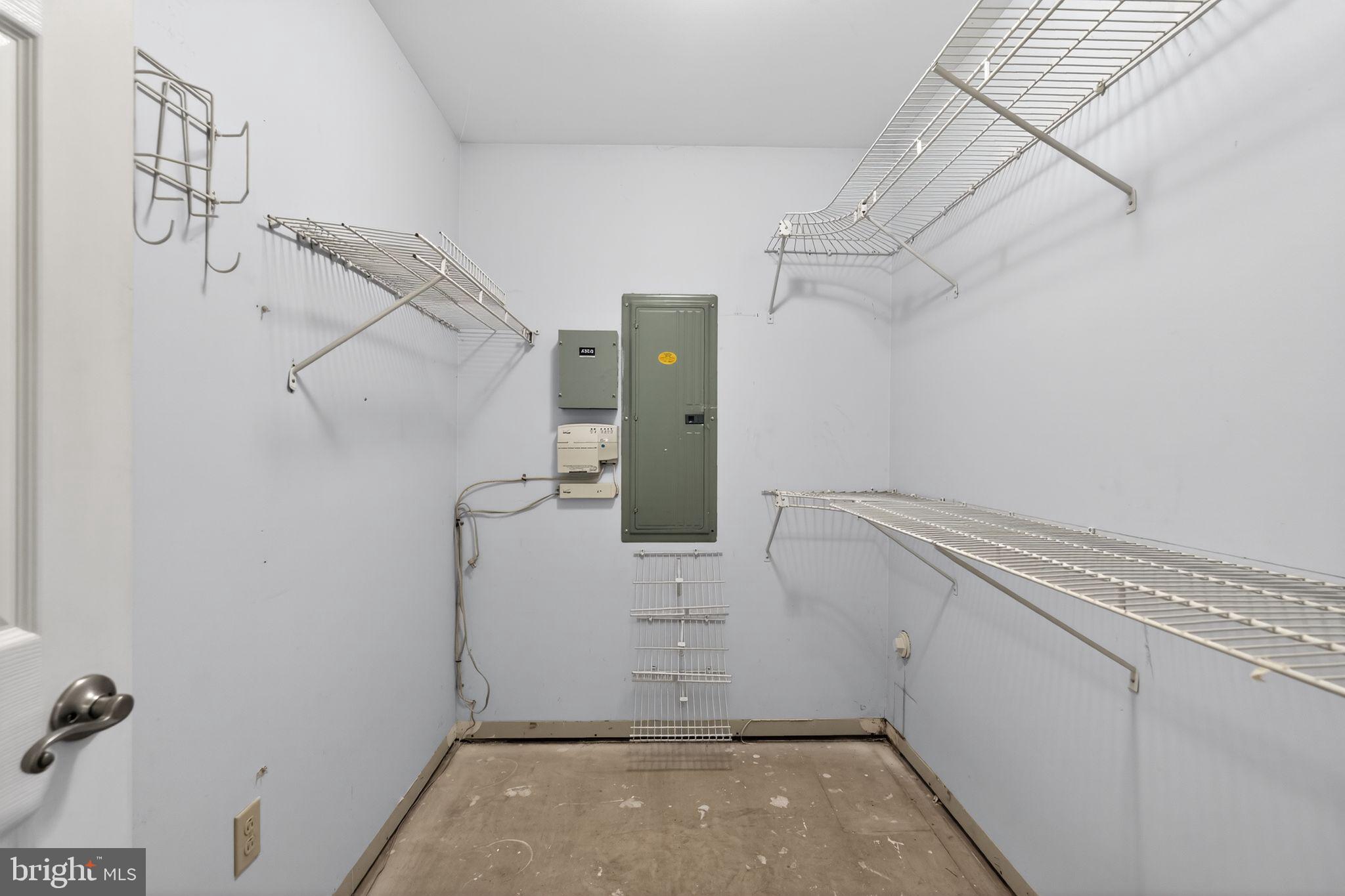 PENN BROOKE - Residential