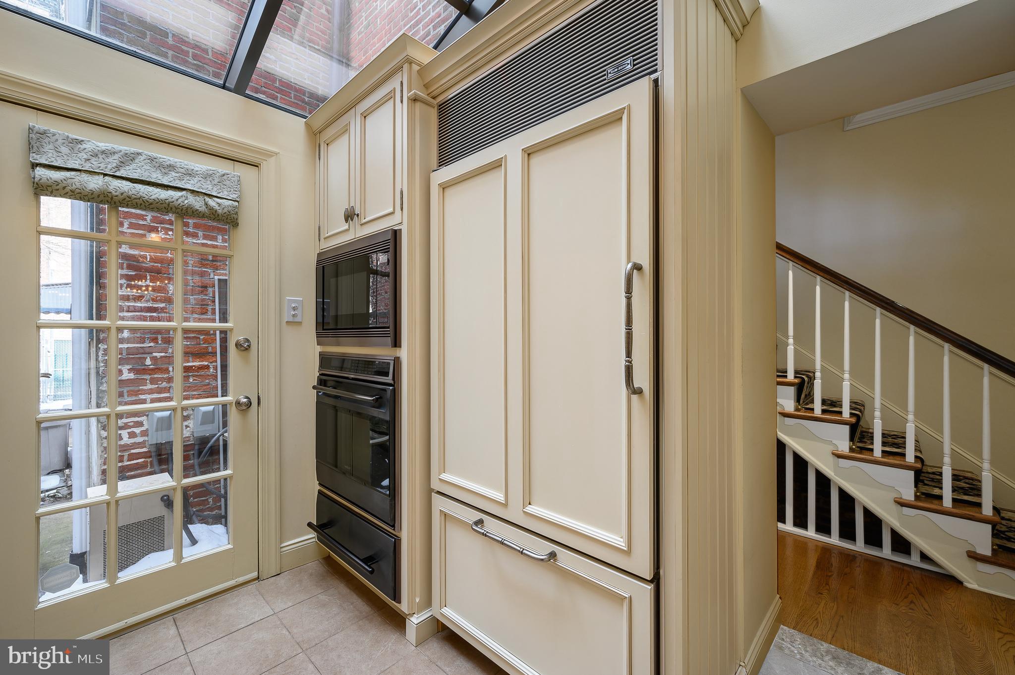 SOCIETY HILL - Residential