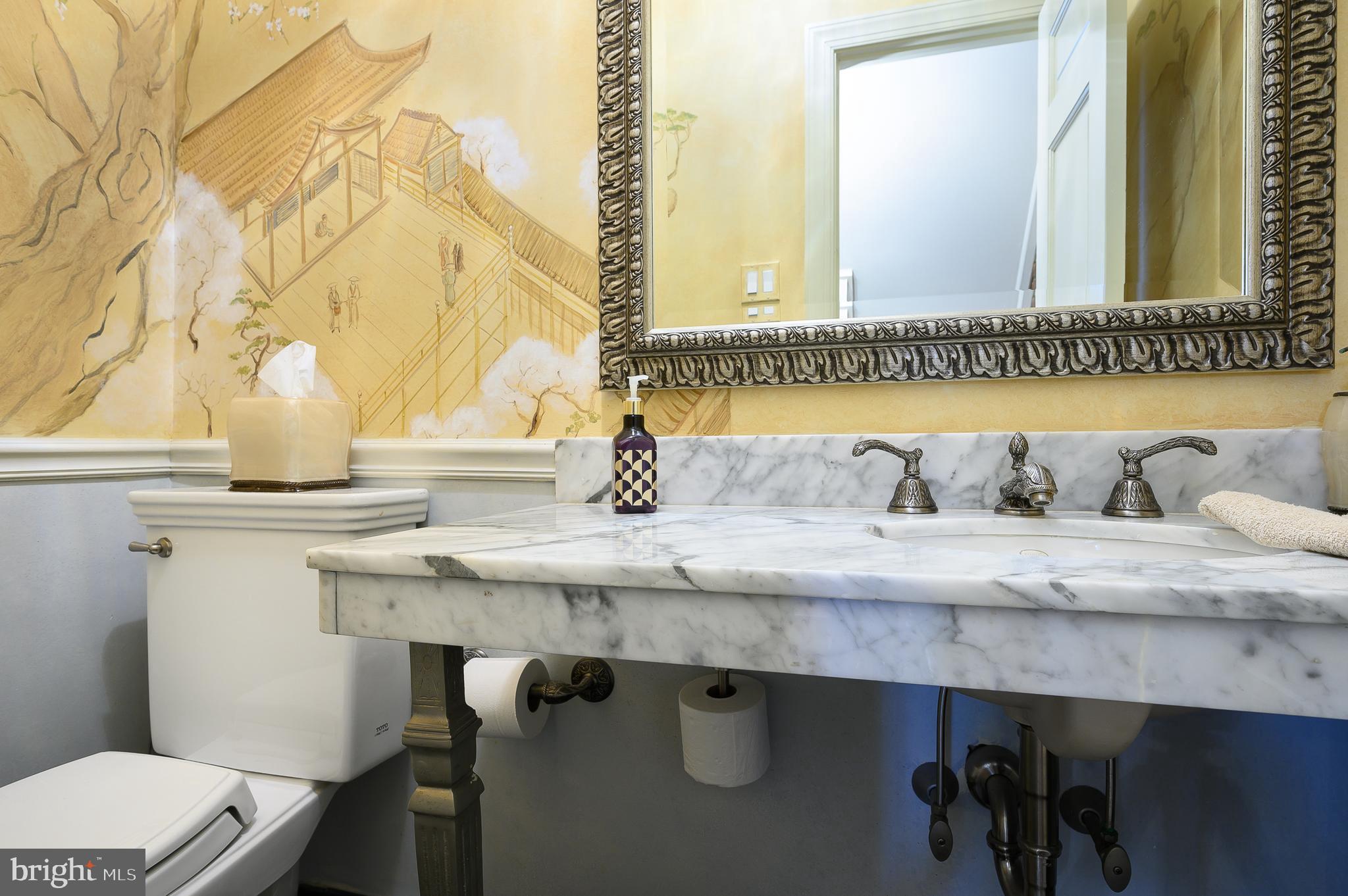 SOCIETY HILL - Residential