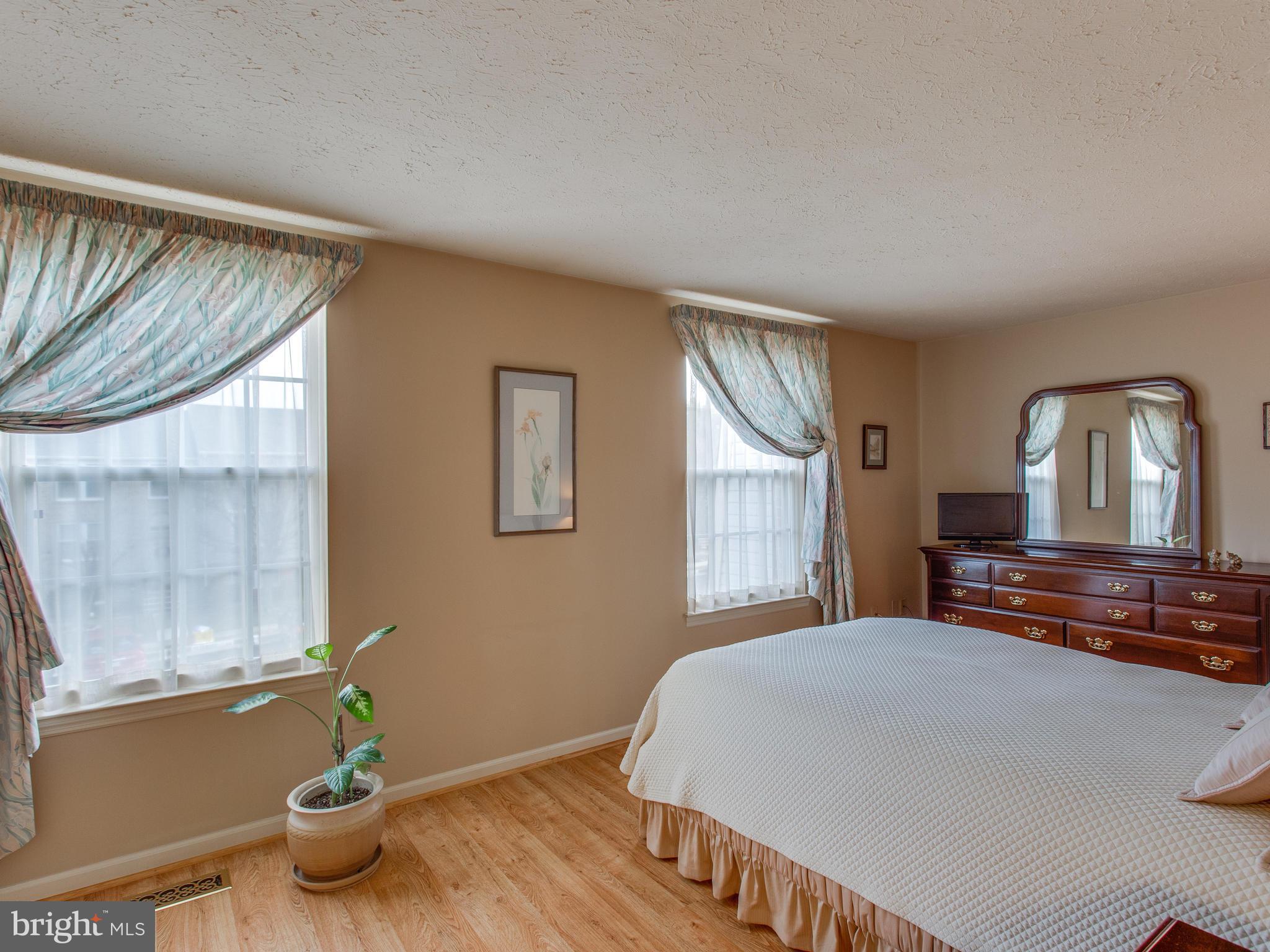 VAN DORN VILLAGE - Residential