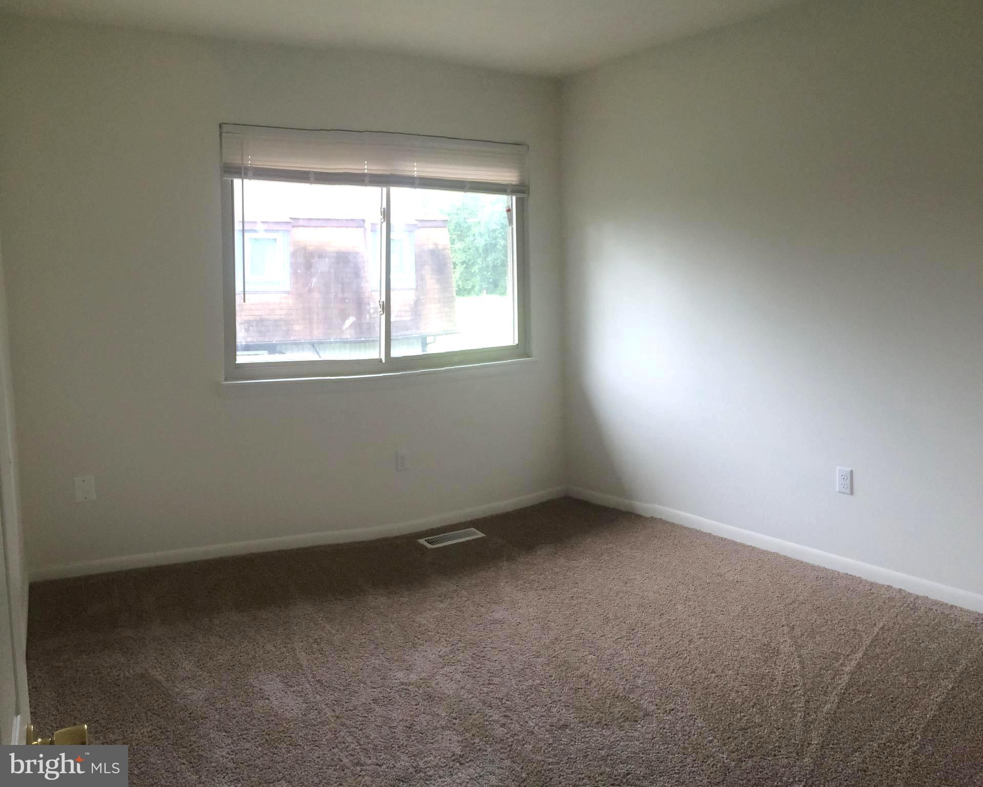 KINGS COURT - Residential