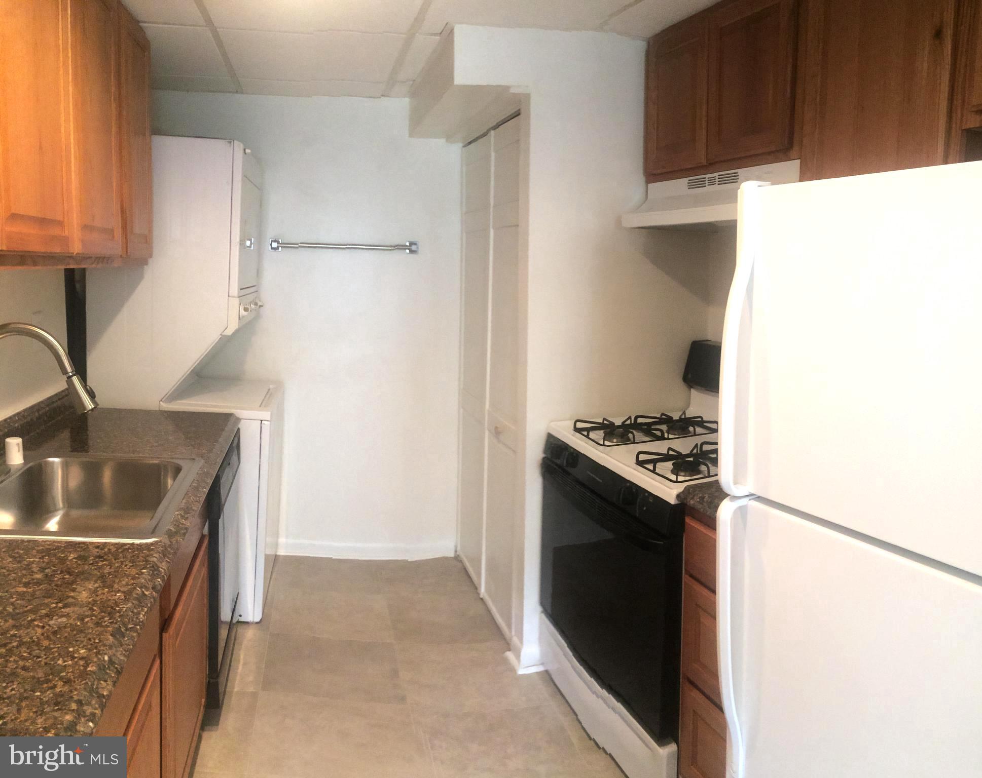 KINGS COURT - Residential