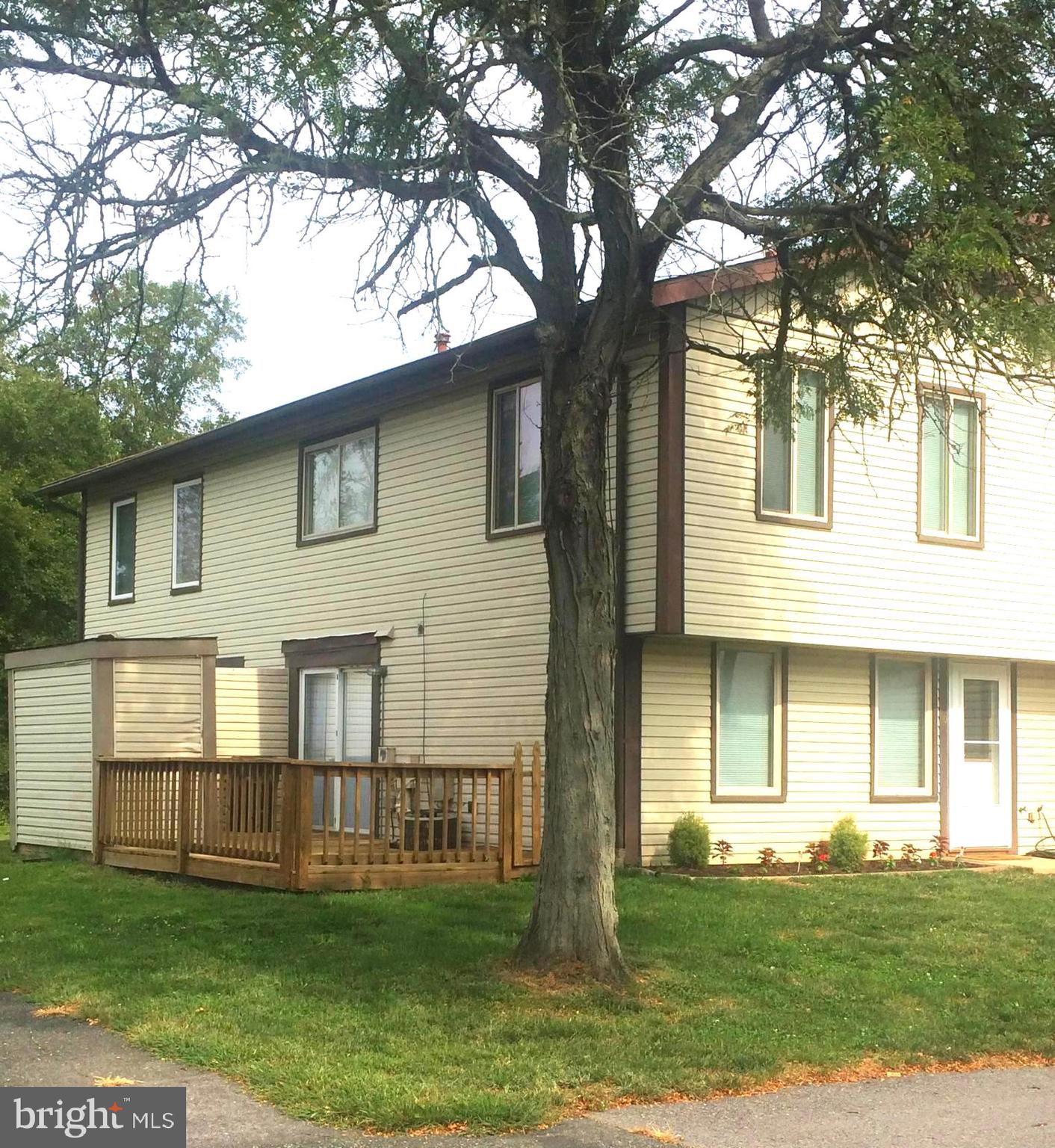 KINGS COURT - Residential