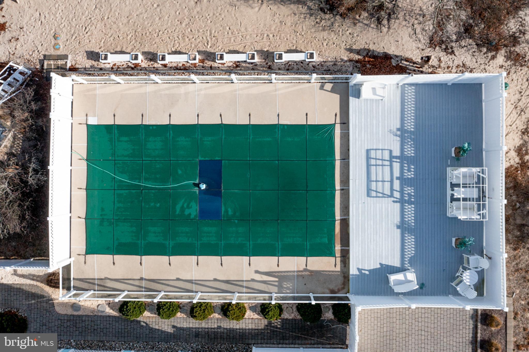 BACK BAY COVE - Residential