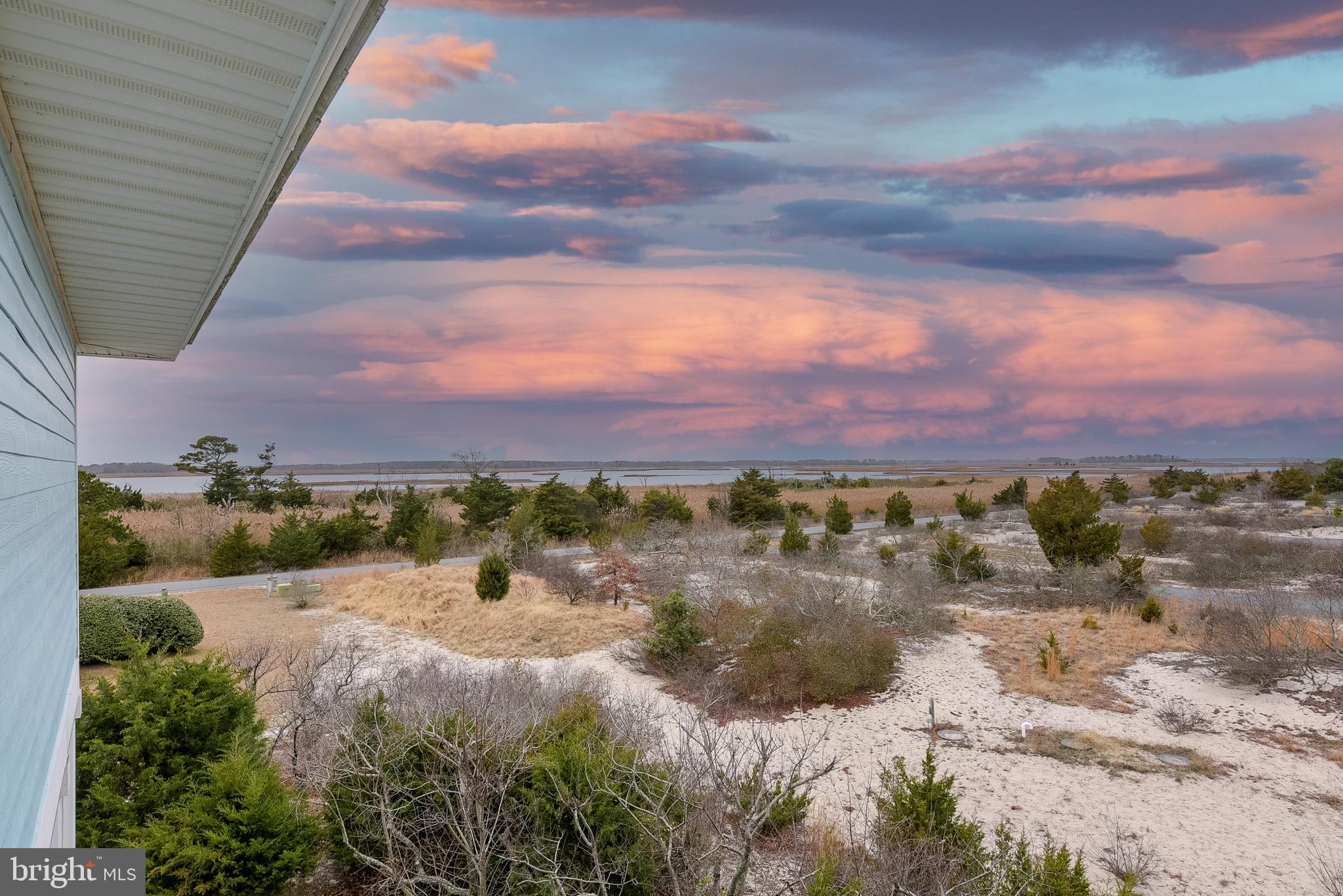 BACK BAY COVE - Residential