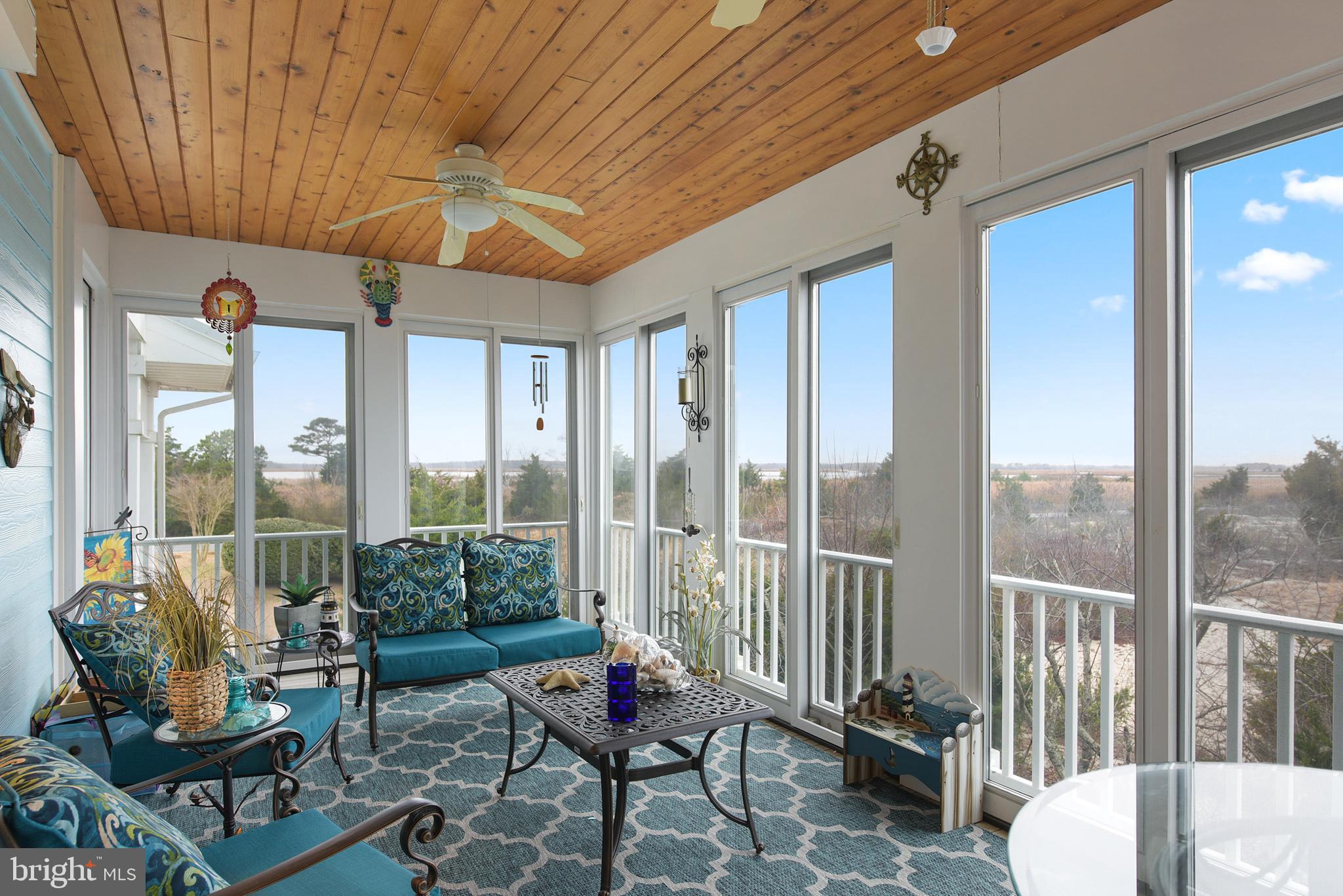 BACK BAY COVE - Residential