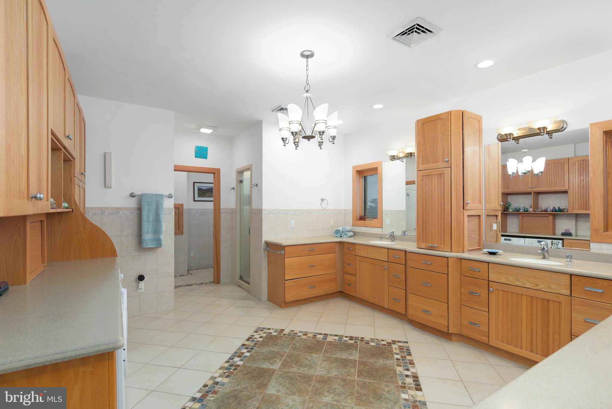 BACK BAY COVE - Residential