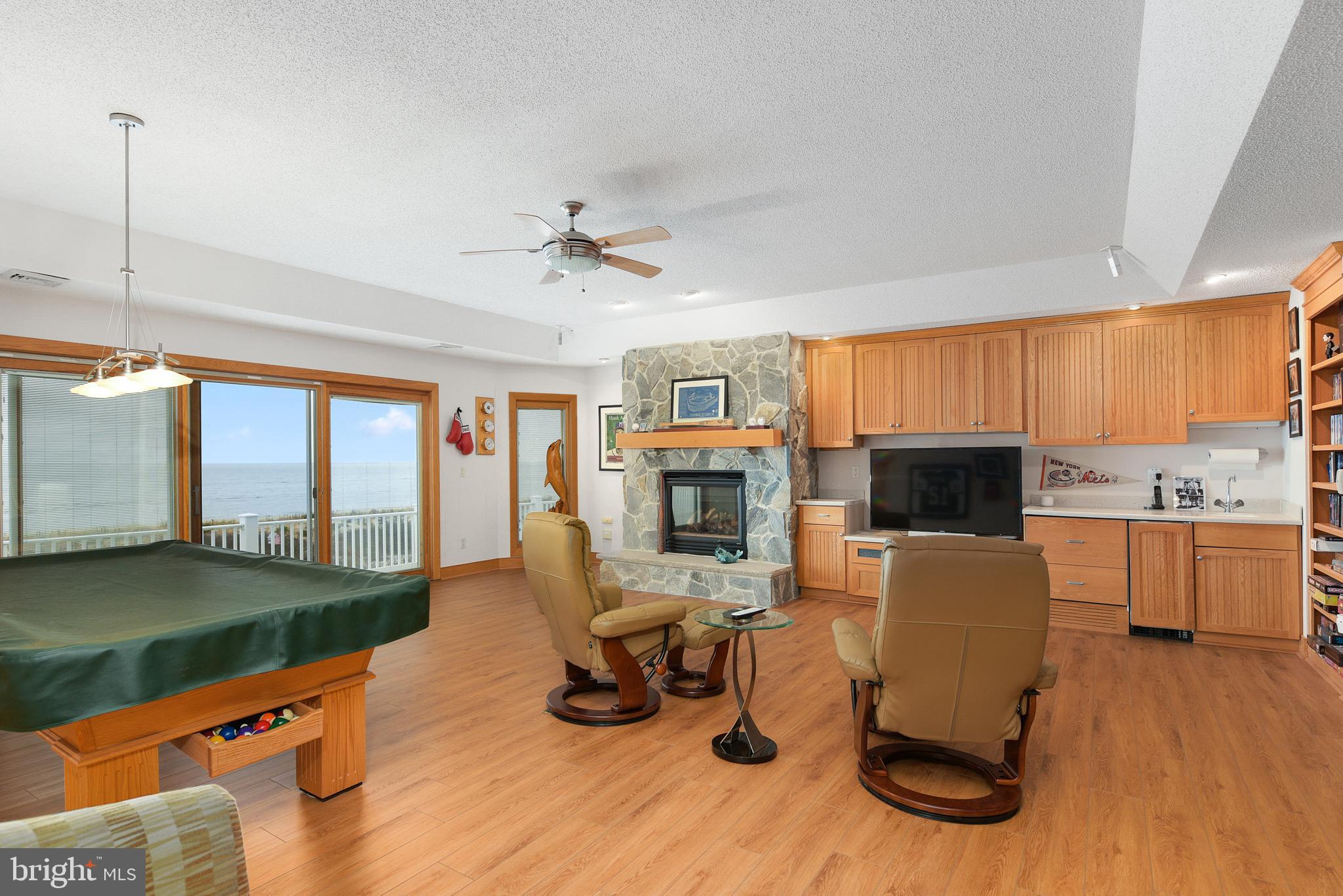 BACK BAY COVE - Residential