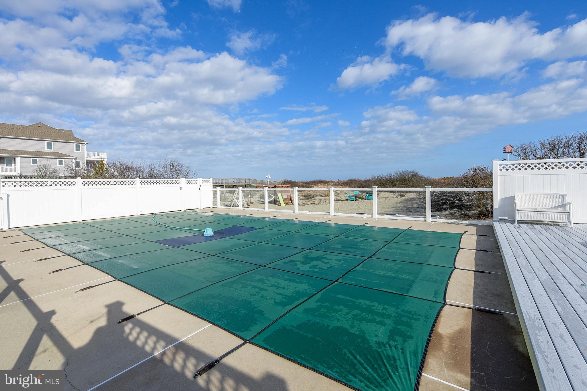 BACK BAY COVE - Residential