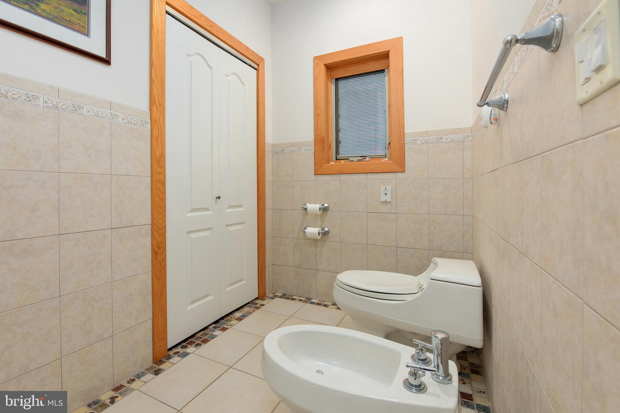 BACK BAY COVE - Residential