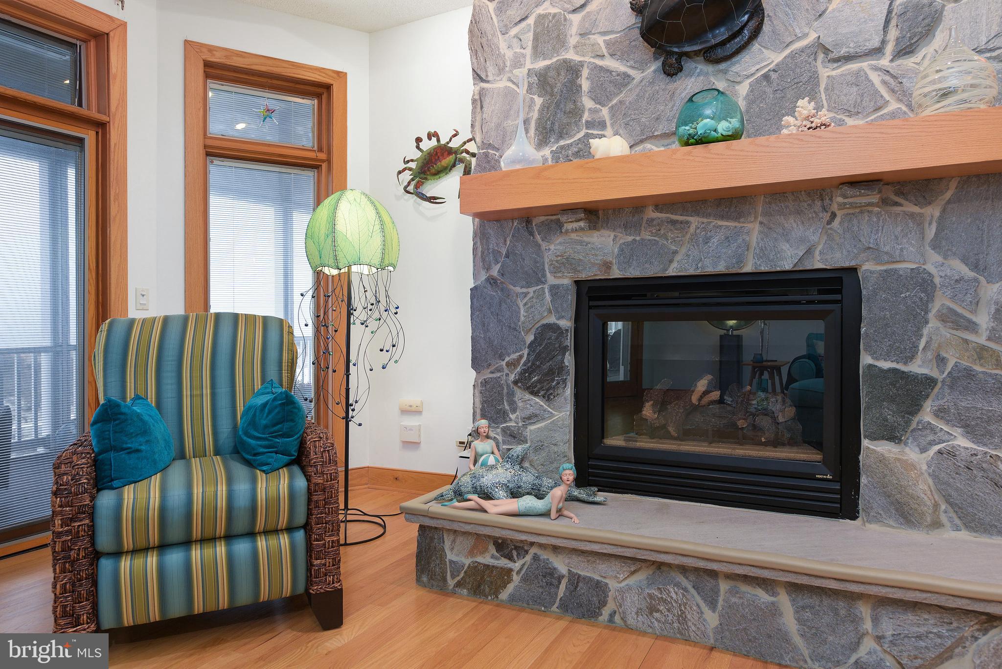 BACK BAY COVE - Residential