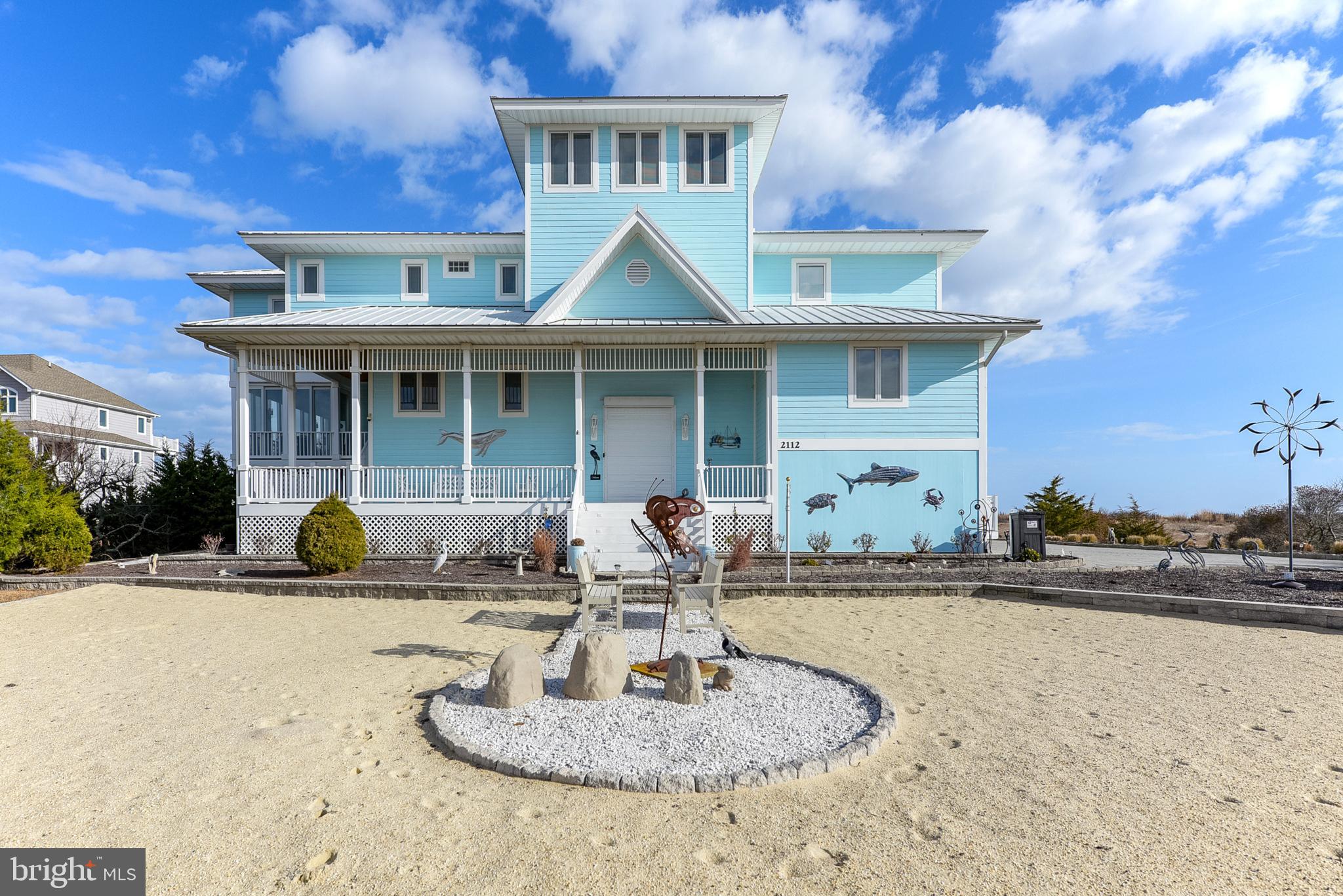 BACK BAY COVE - Residential