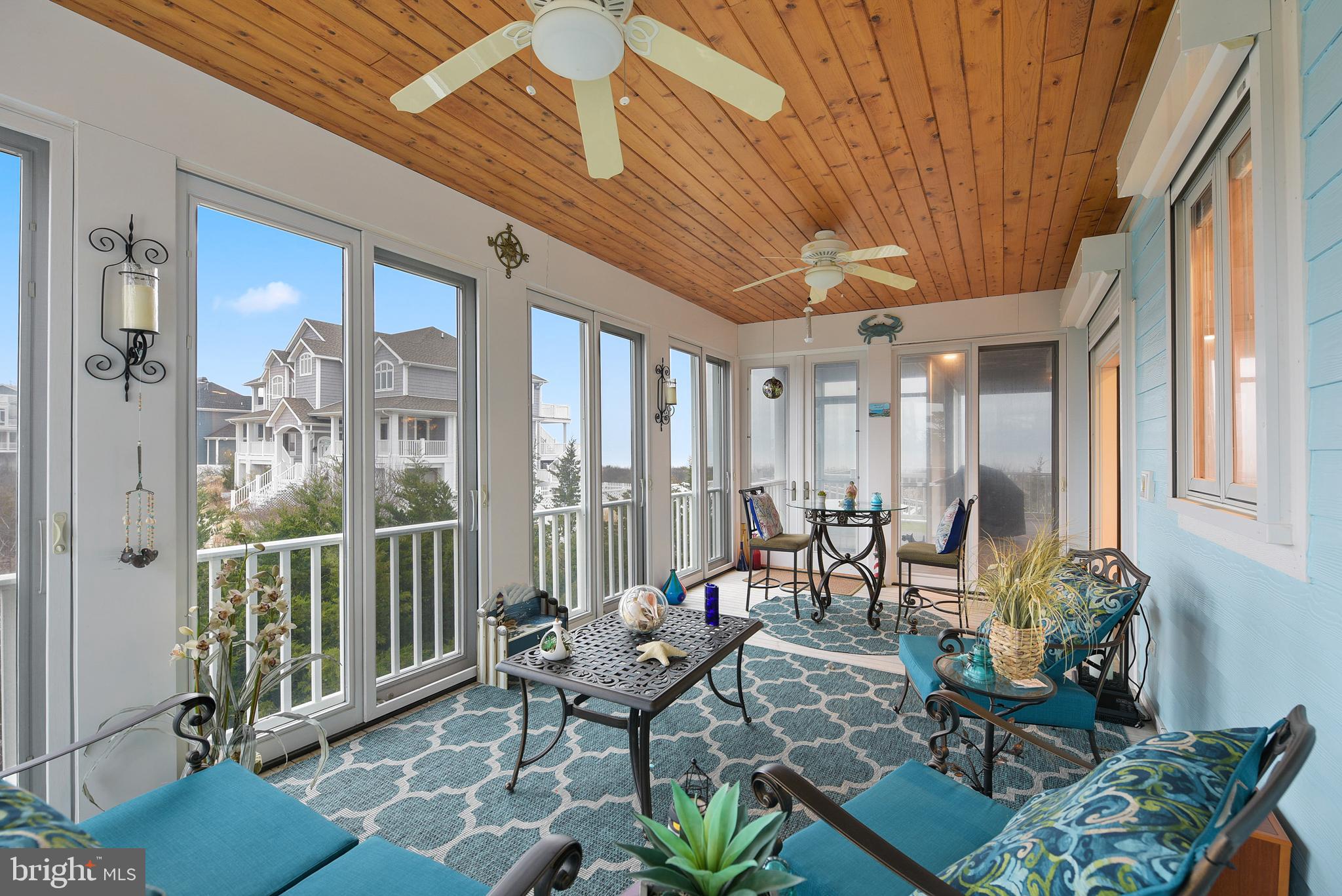 BACK BAY COVE - Residential