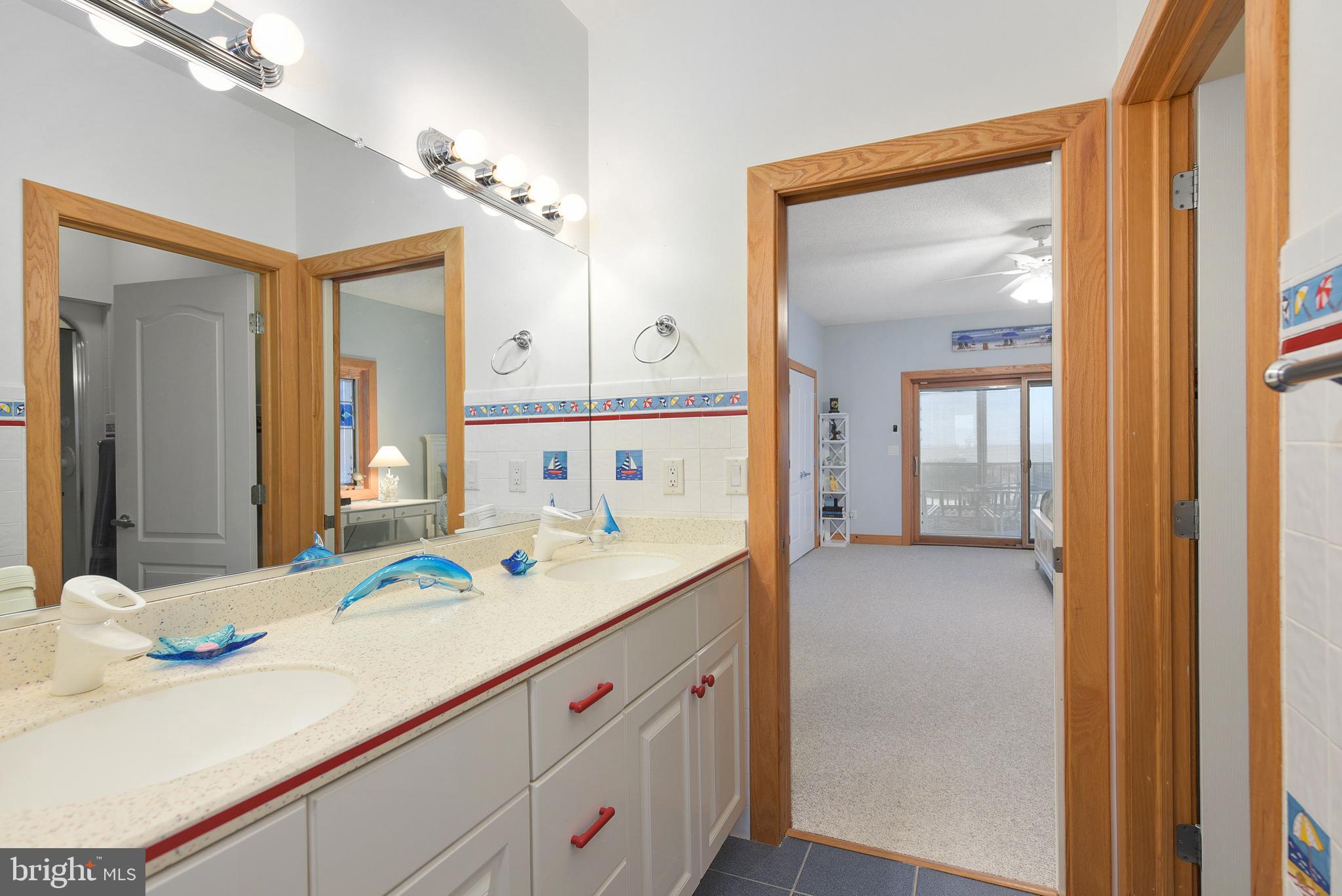 BACK BAY COVE - Residential