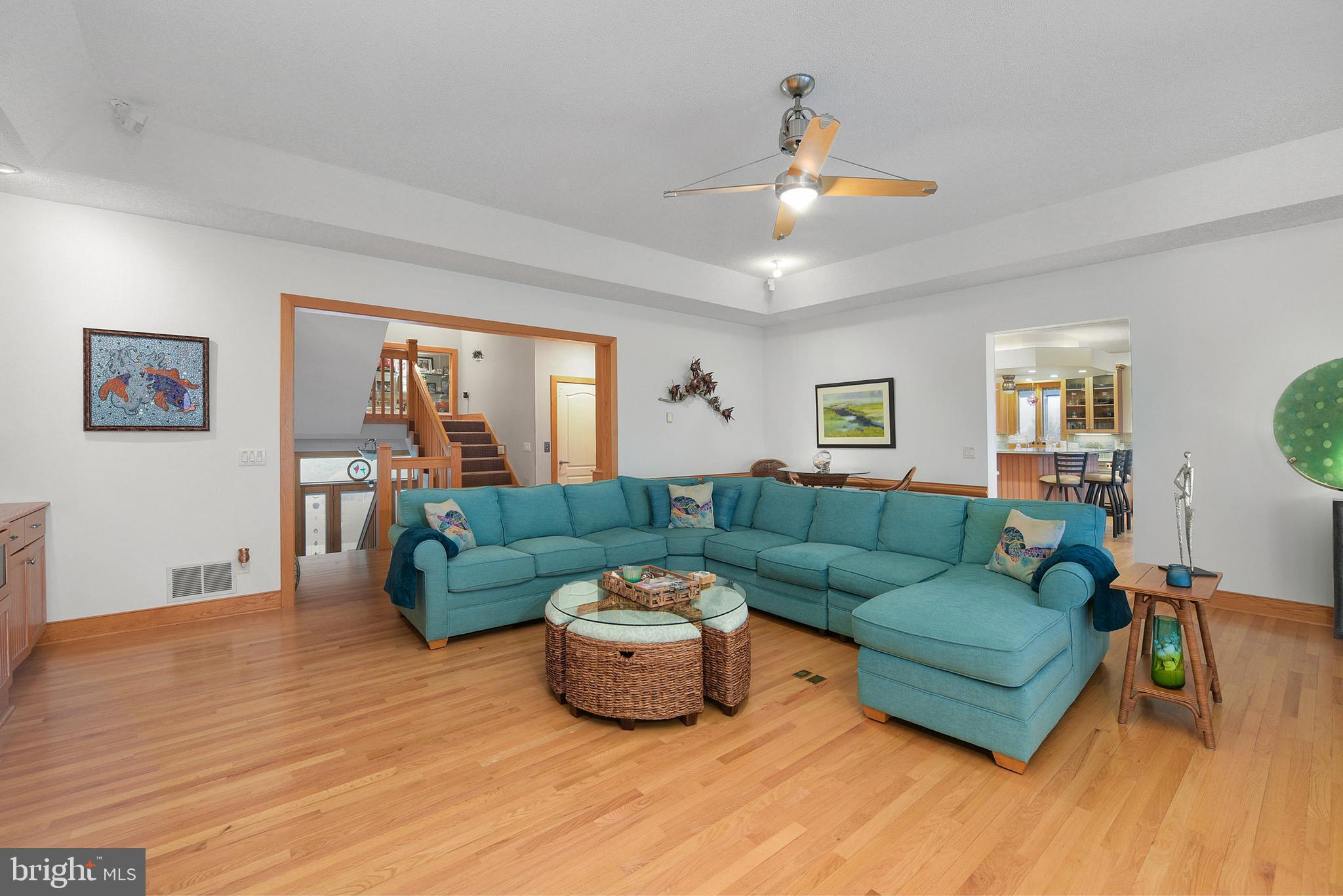 BACK BAY COVE - Residential