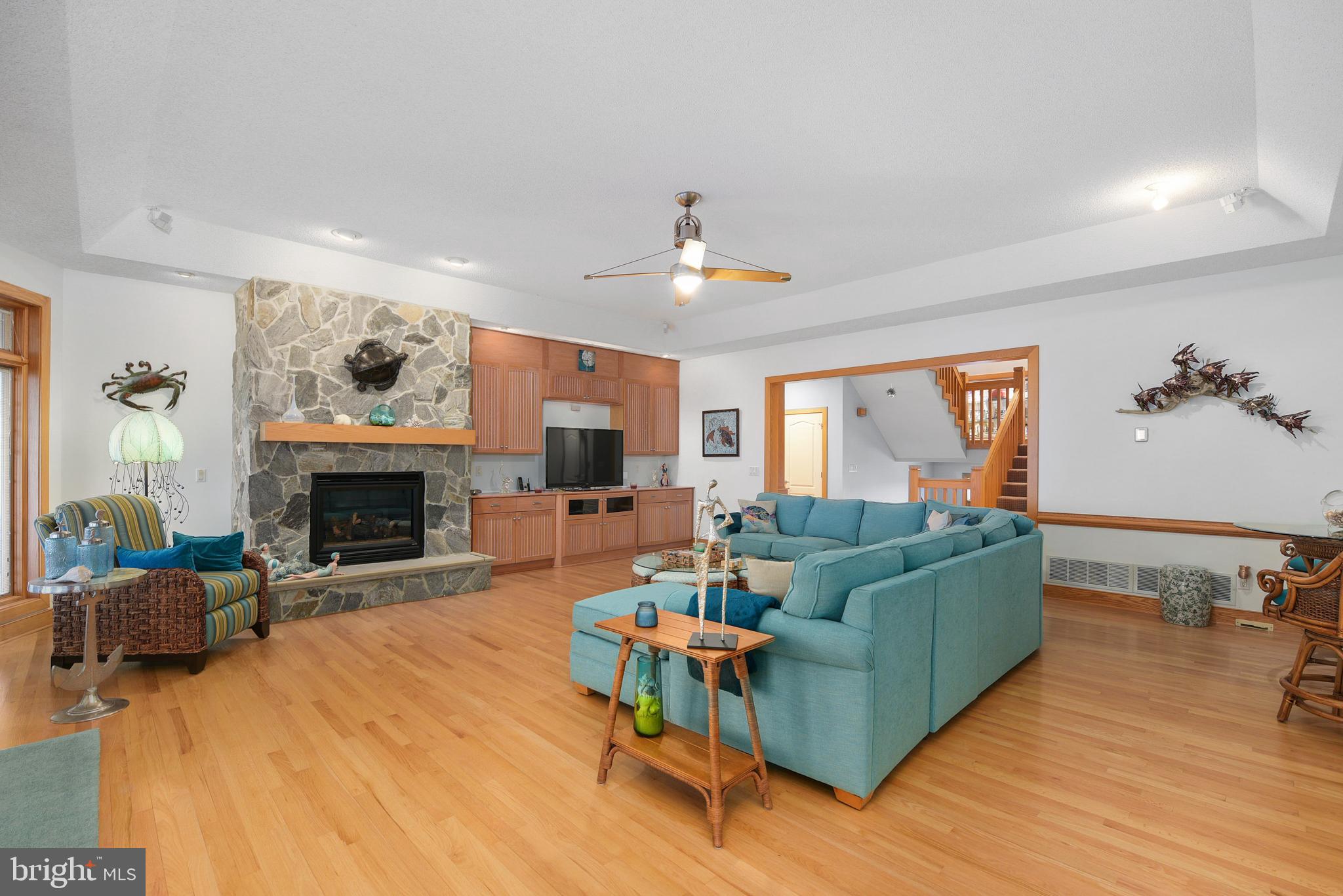 BACK BAY COVE - Residential