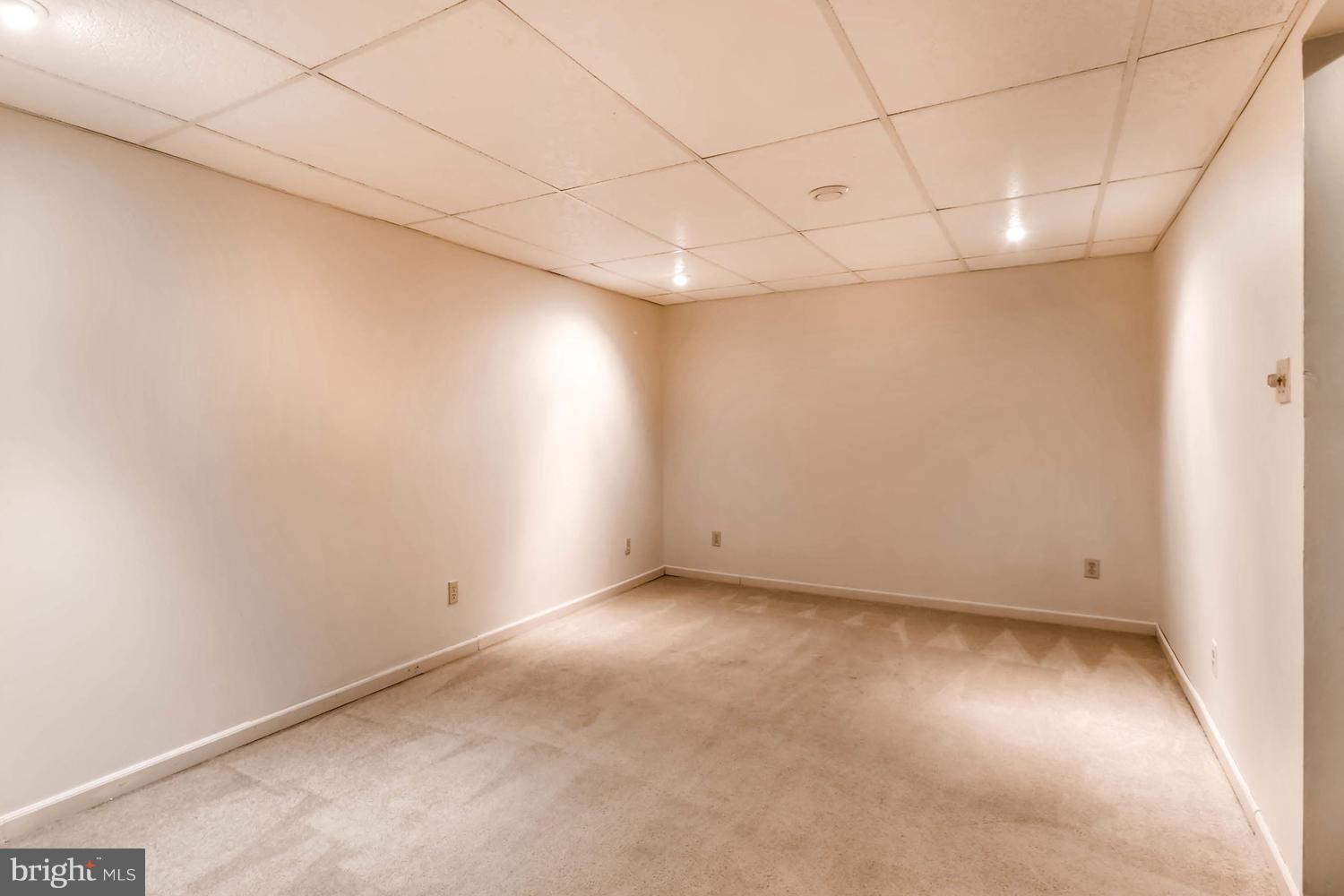 DAYBREAK ESTATES - Residential