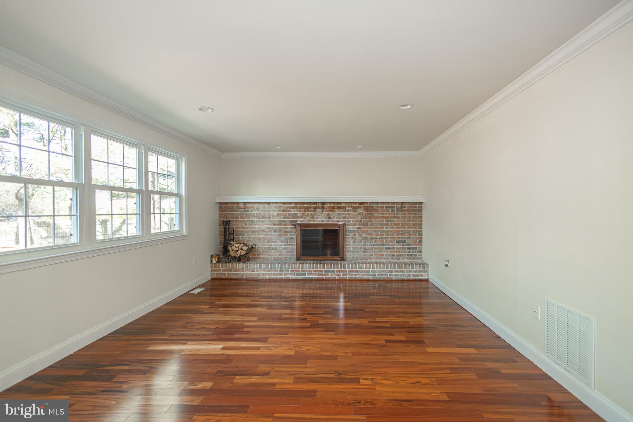 GWYNEDD SHIRES - Residential